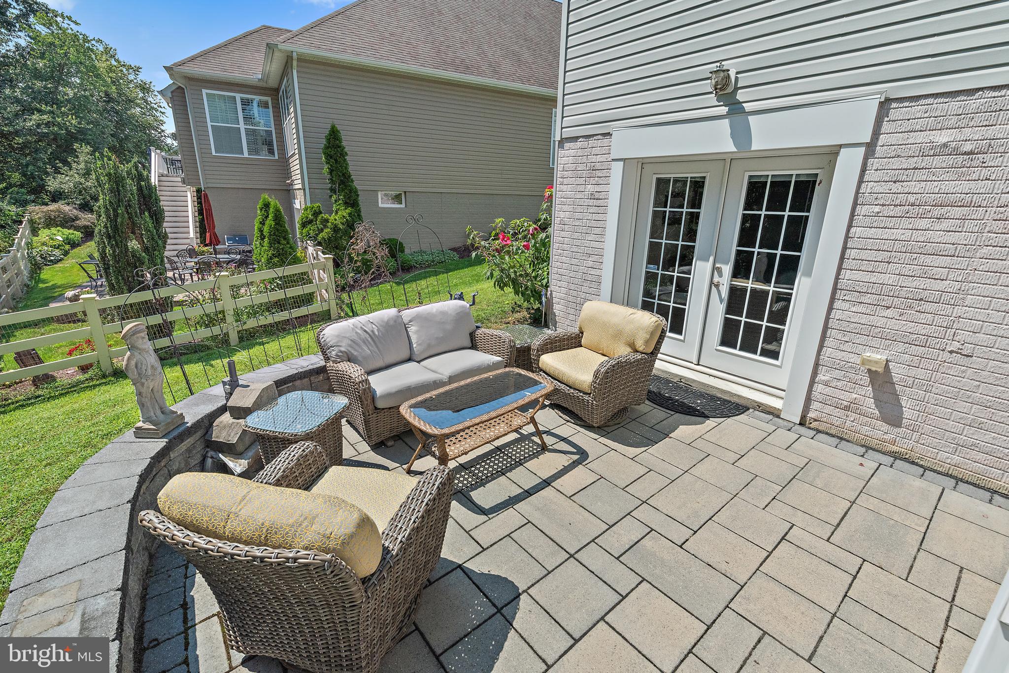 539 DONNER WAY