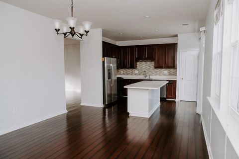 Townhouse For Rent - 110 Quinton Oaks Circle<br/> Frederick County, STEPHENS CITY, VA 22655