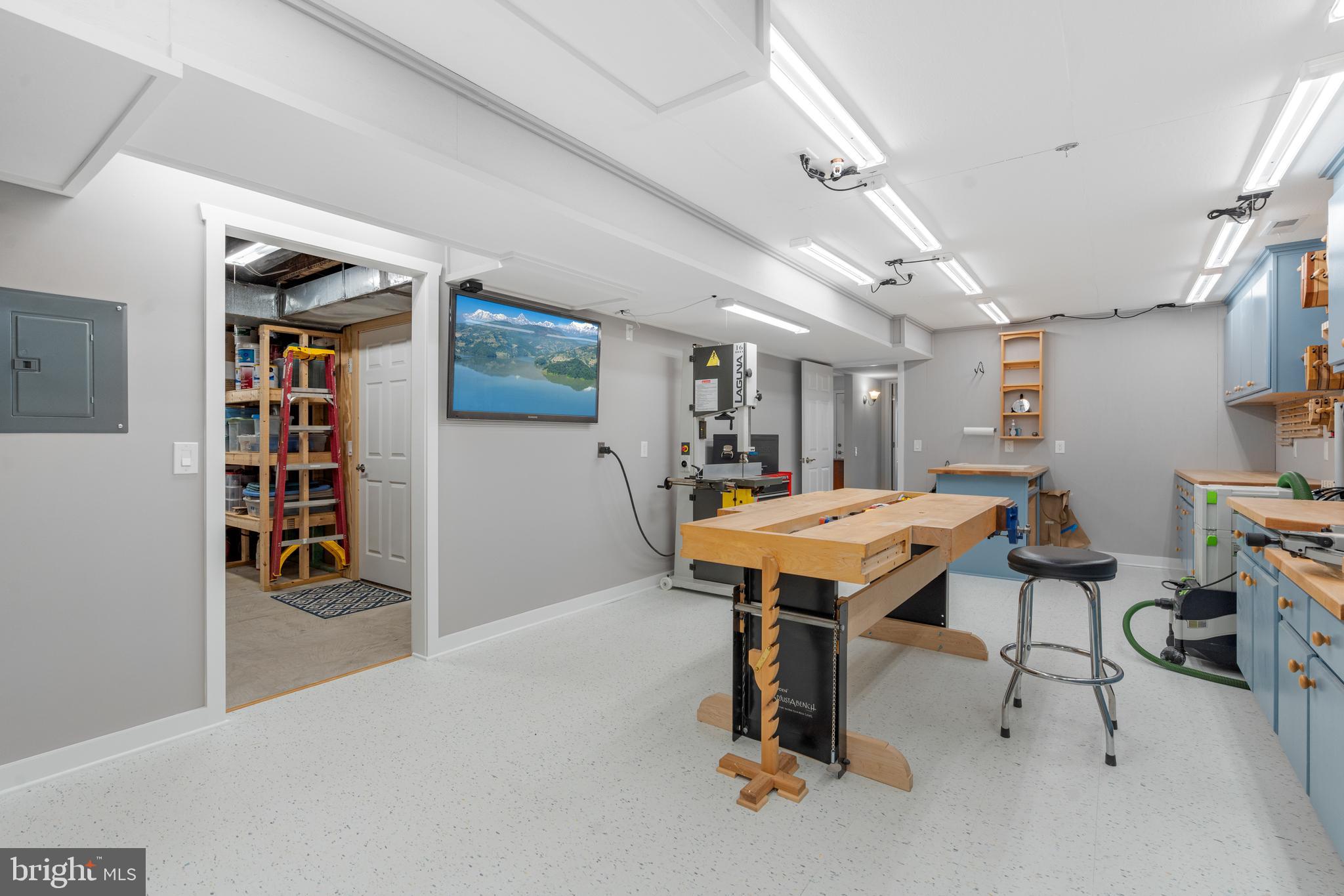 CELEBRATE VIRGINIA NORTH - Residential