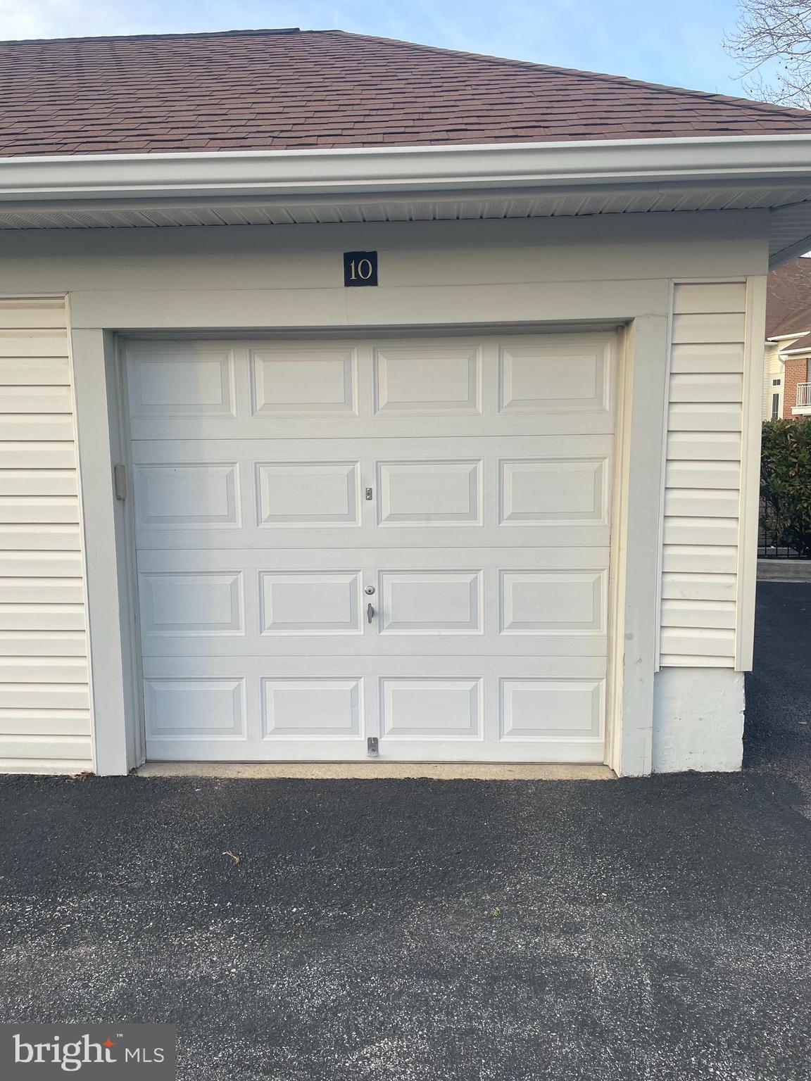 3555 FLOATING LEAF LANE C201