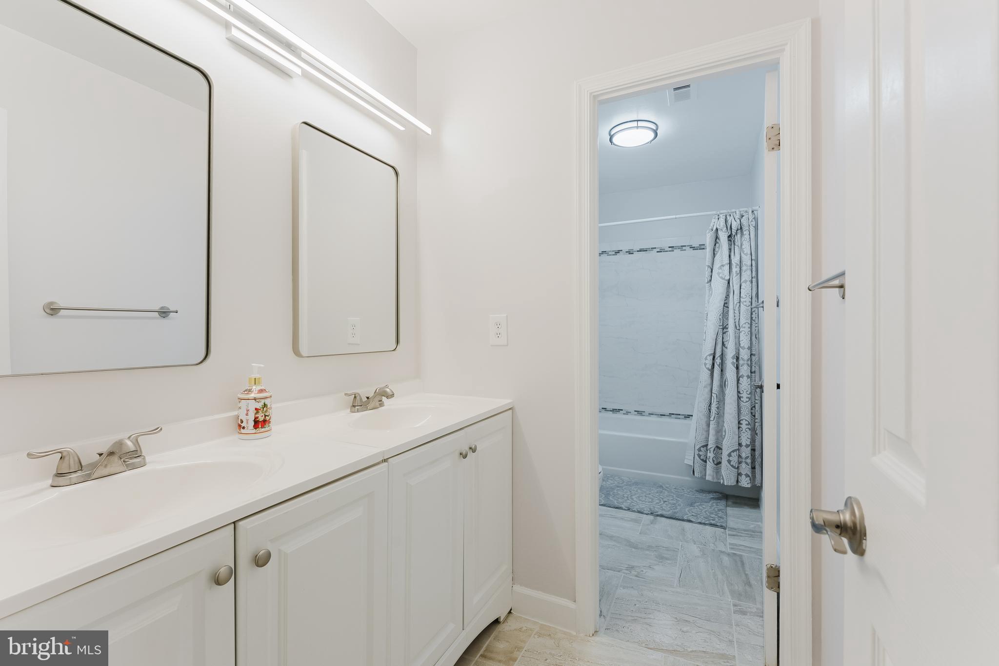 BRADDOCK GREEN - Residential