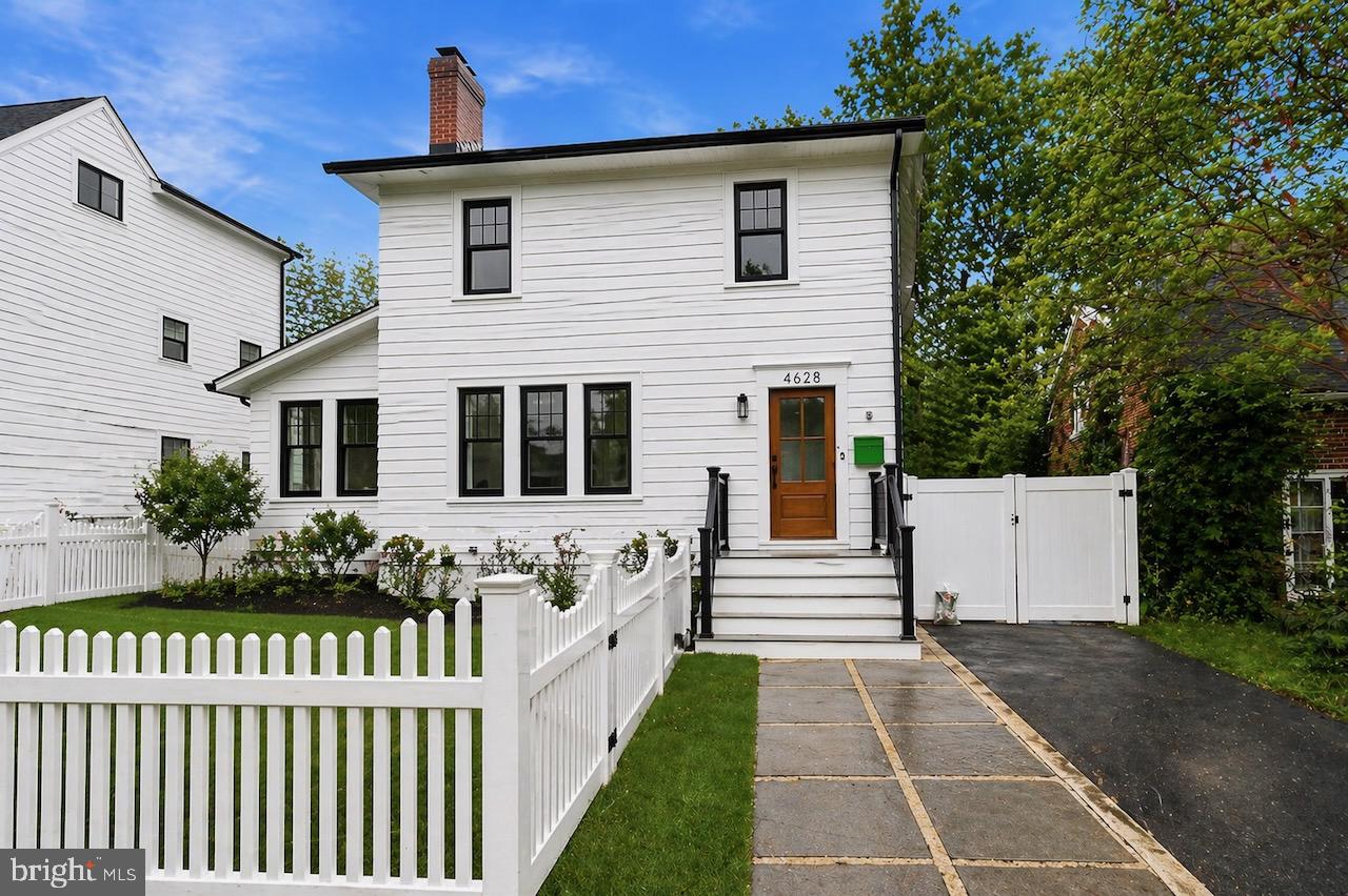 WAYCROFT - WOODLAWN - Residential