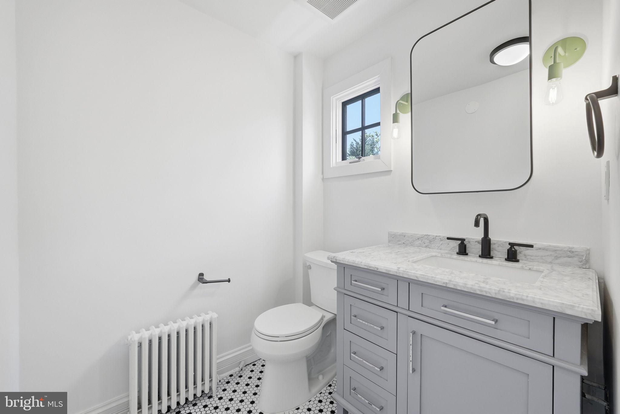 WAYCROFT - WOODLAWN - Residential