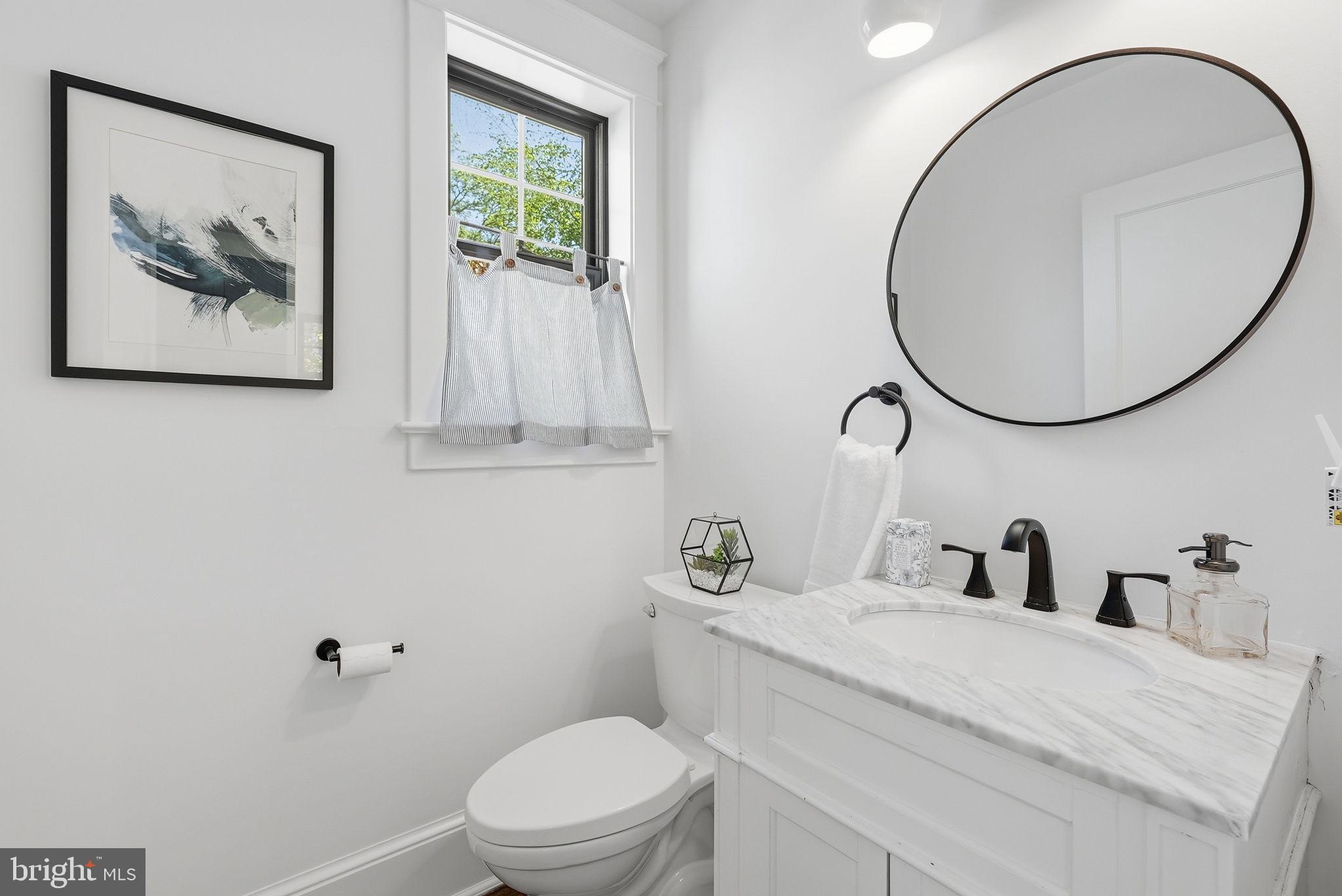 WAYCROFT - WOODLAWN - Residential