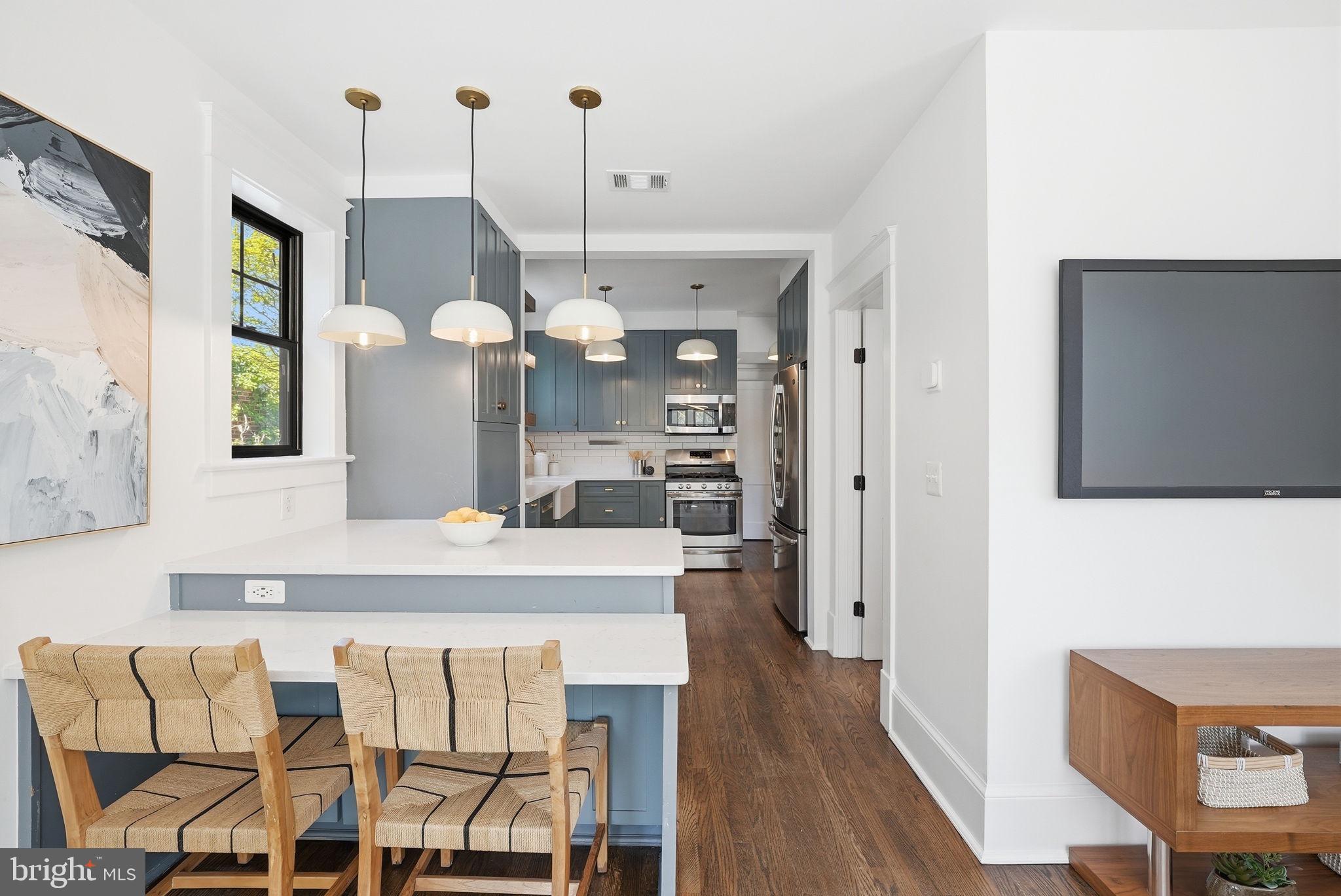 WAYCROFT - WOODLAWN - Residential