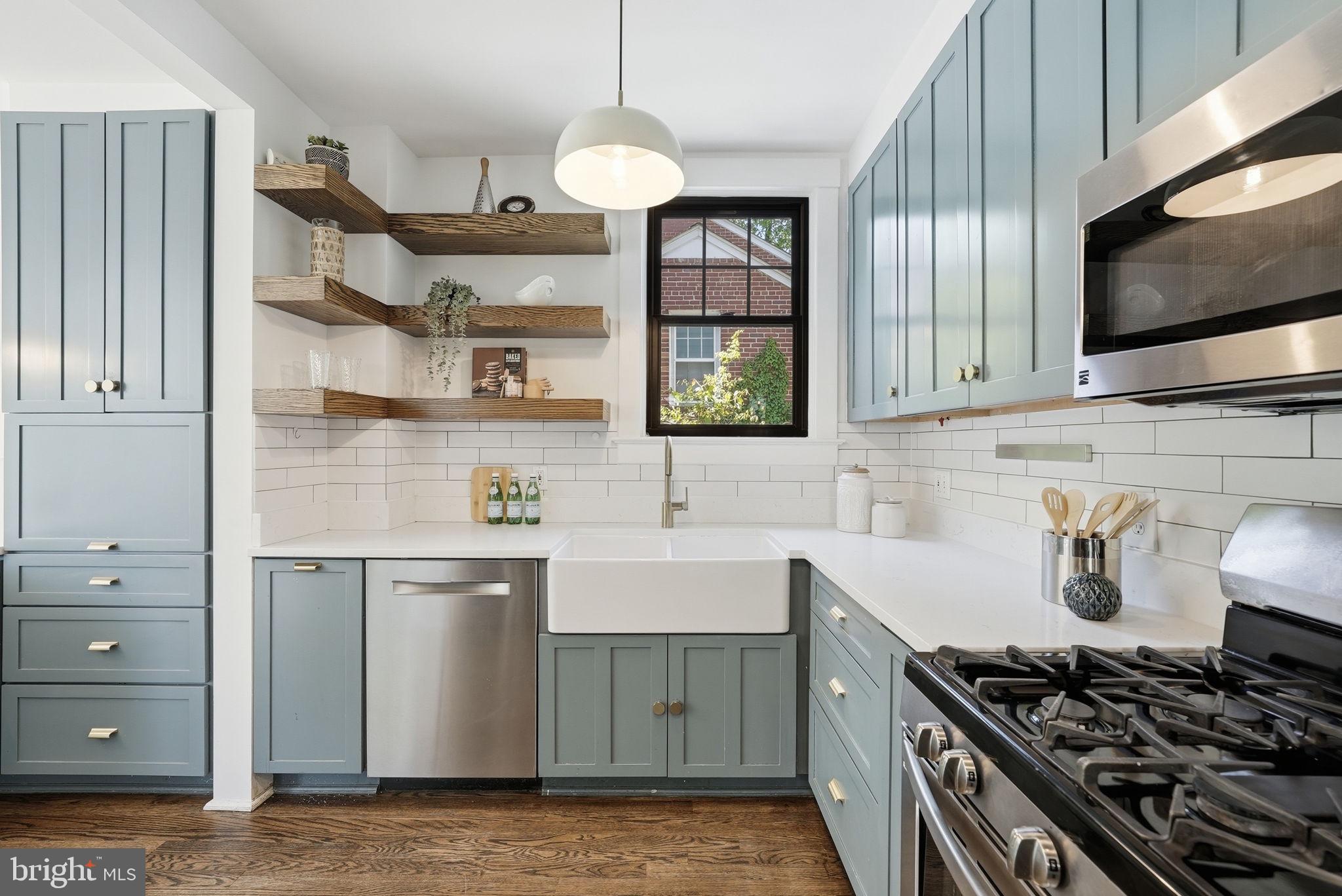 WAYCROFT - WOODLAWN - Residential