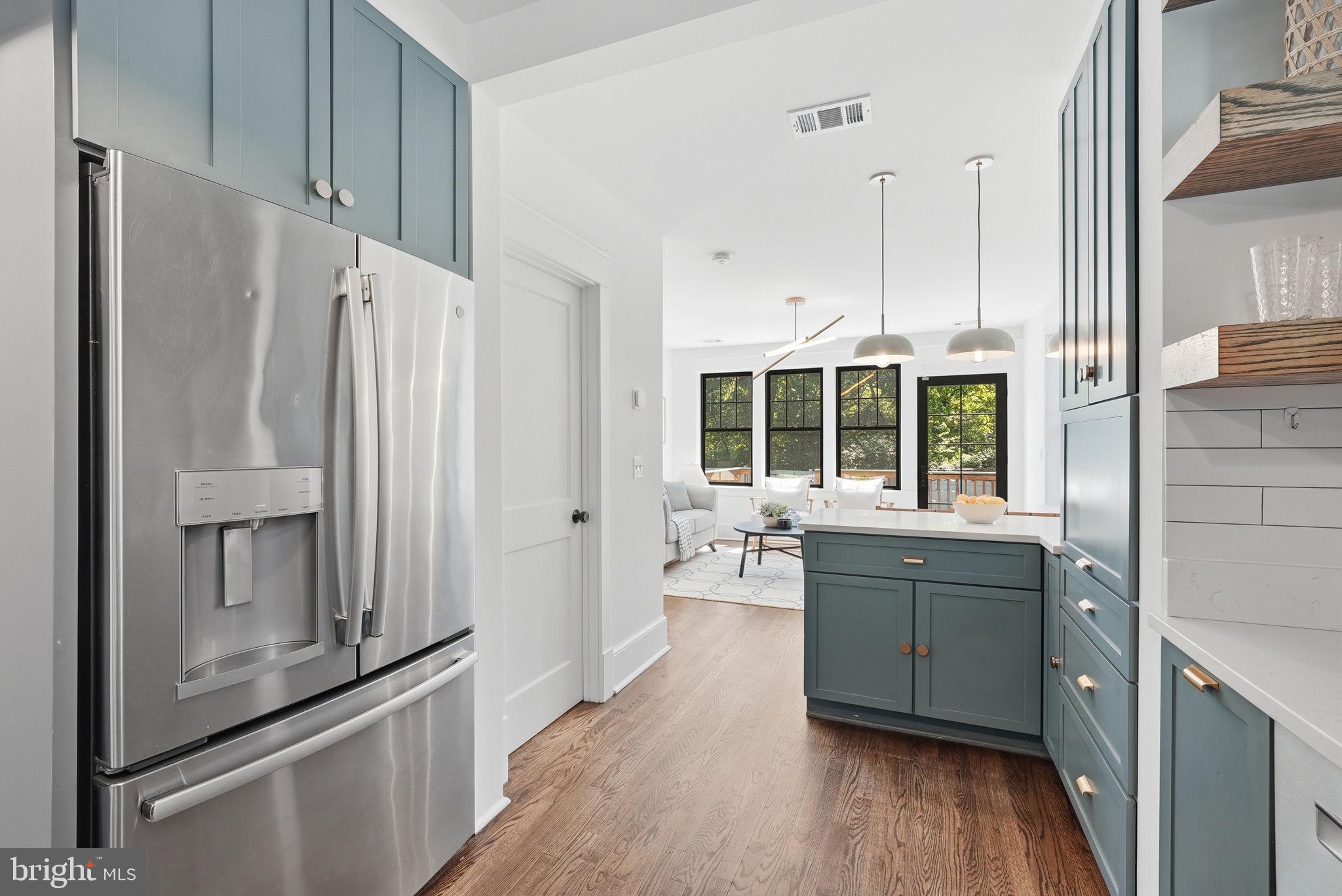 WAYCROFT - WOODLAWN - Residential