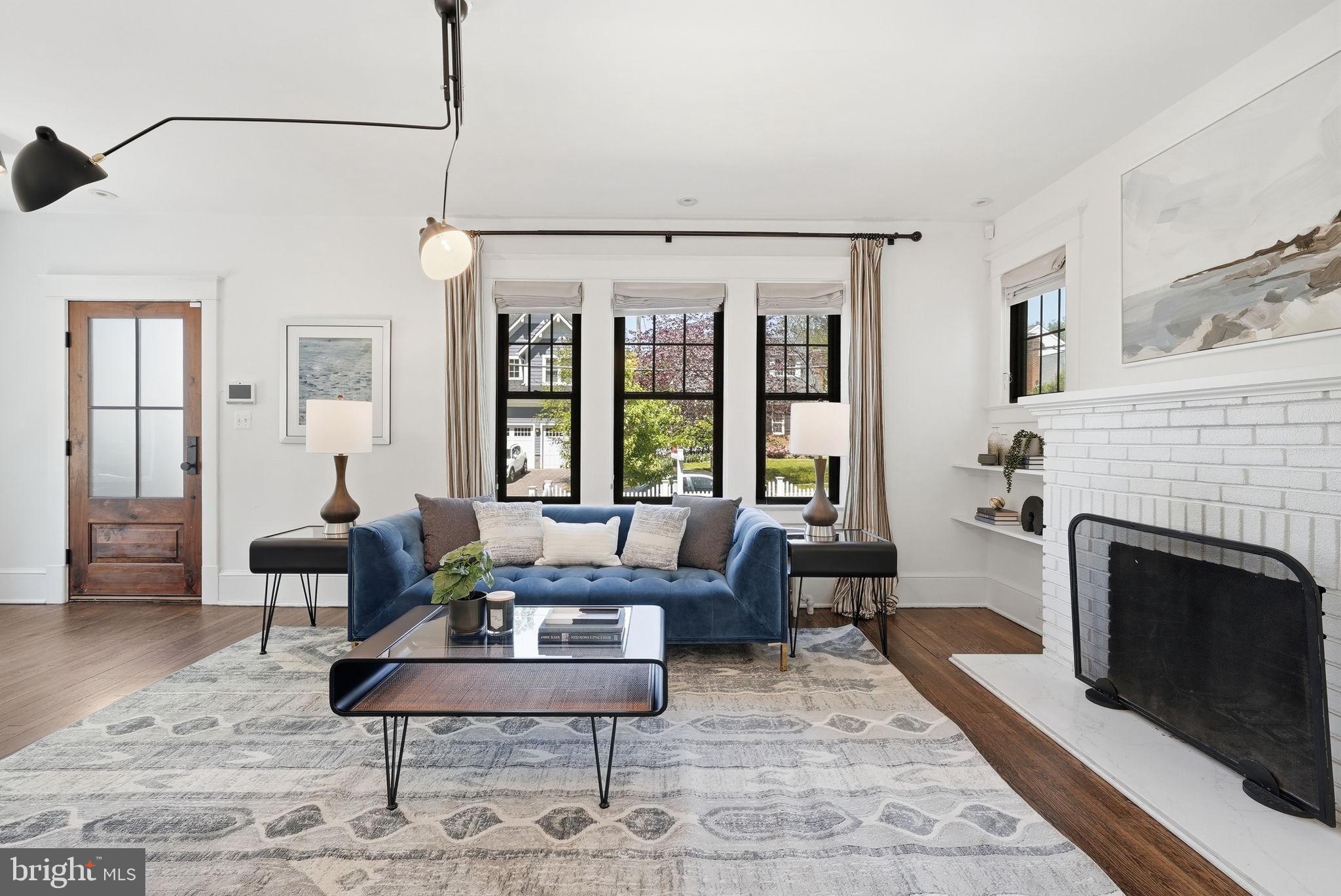 WAYCROFT - WOODLAWN - Residential