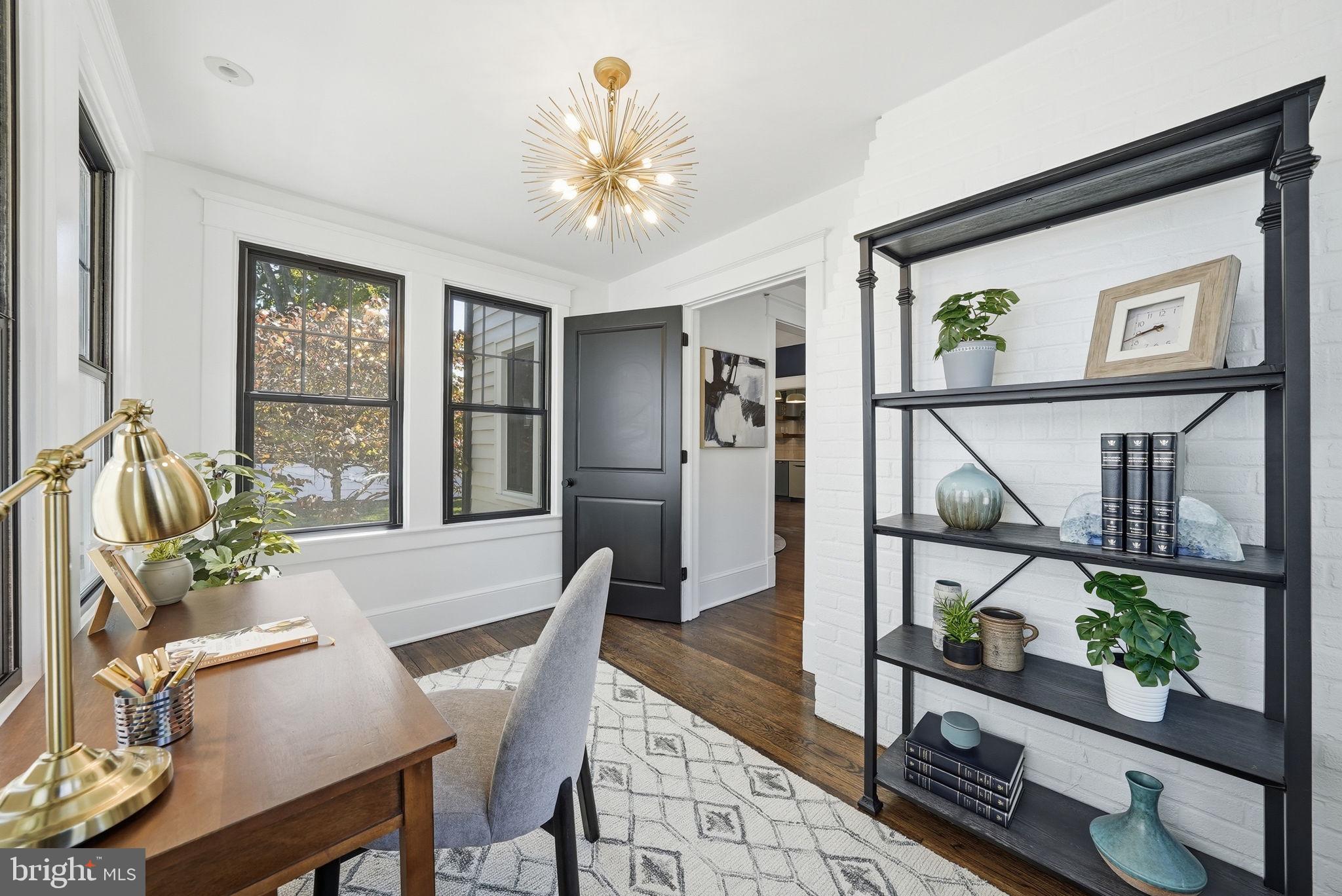 WAYCROFT - WOODLAWN - Residential