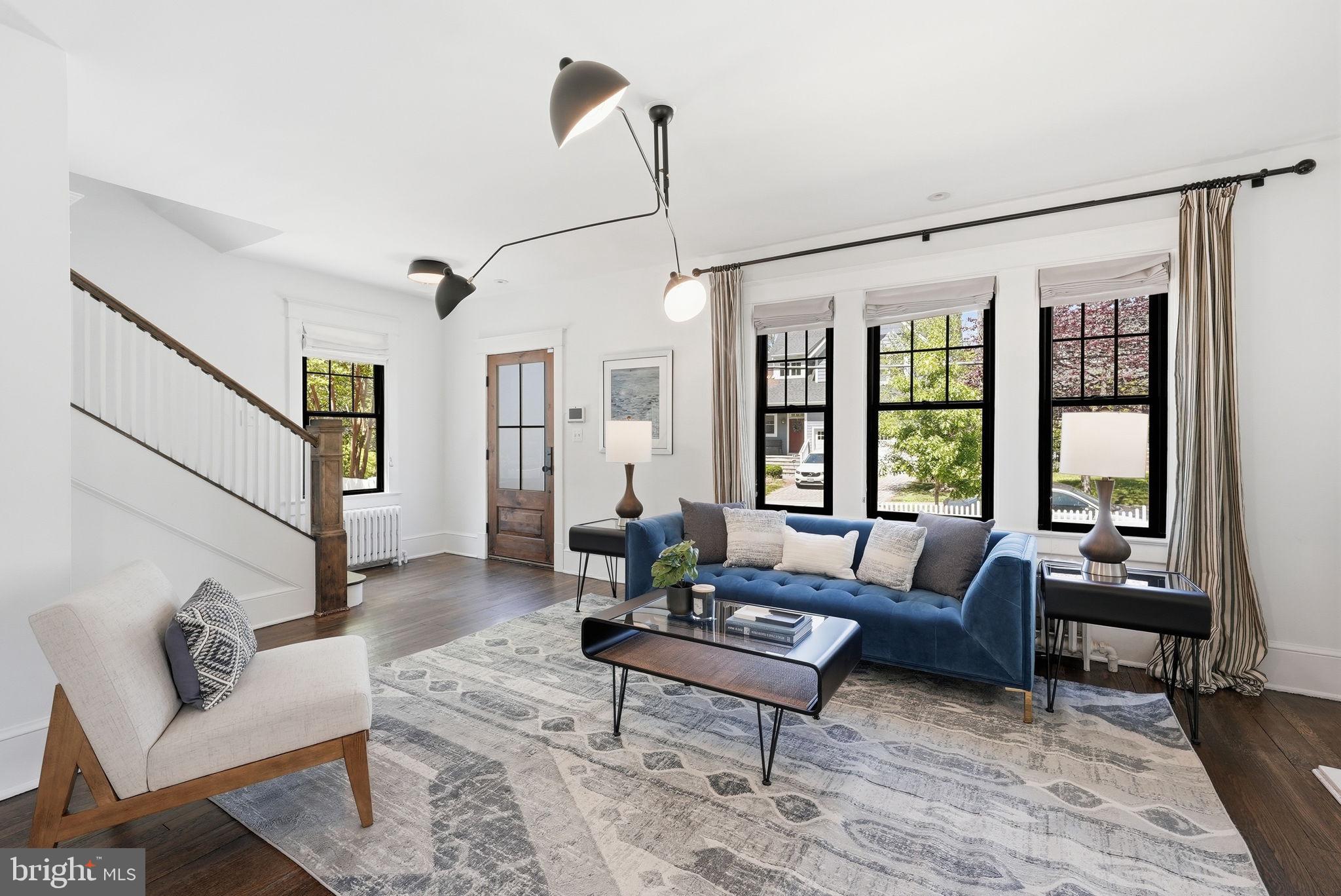 WAYCROFT - WOODLAWN - Residential