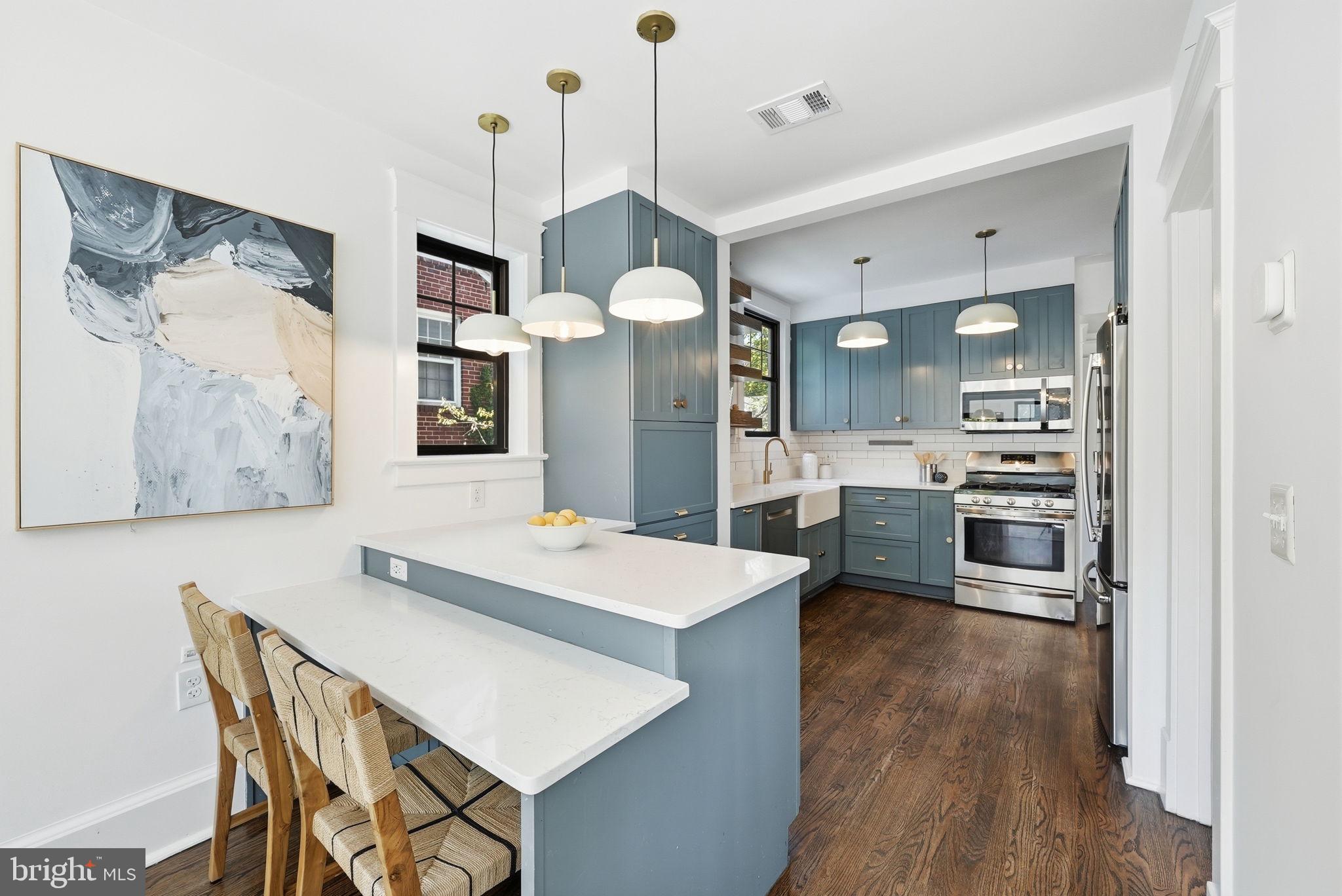 WAYCROFT - WOODLAWN - Residential