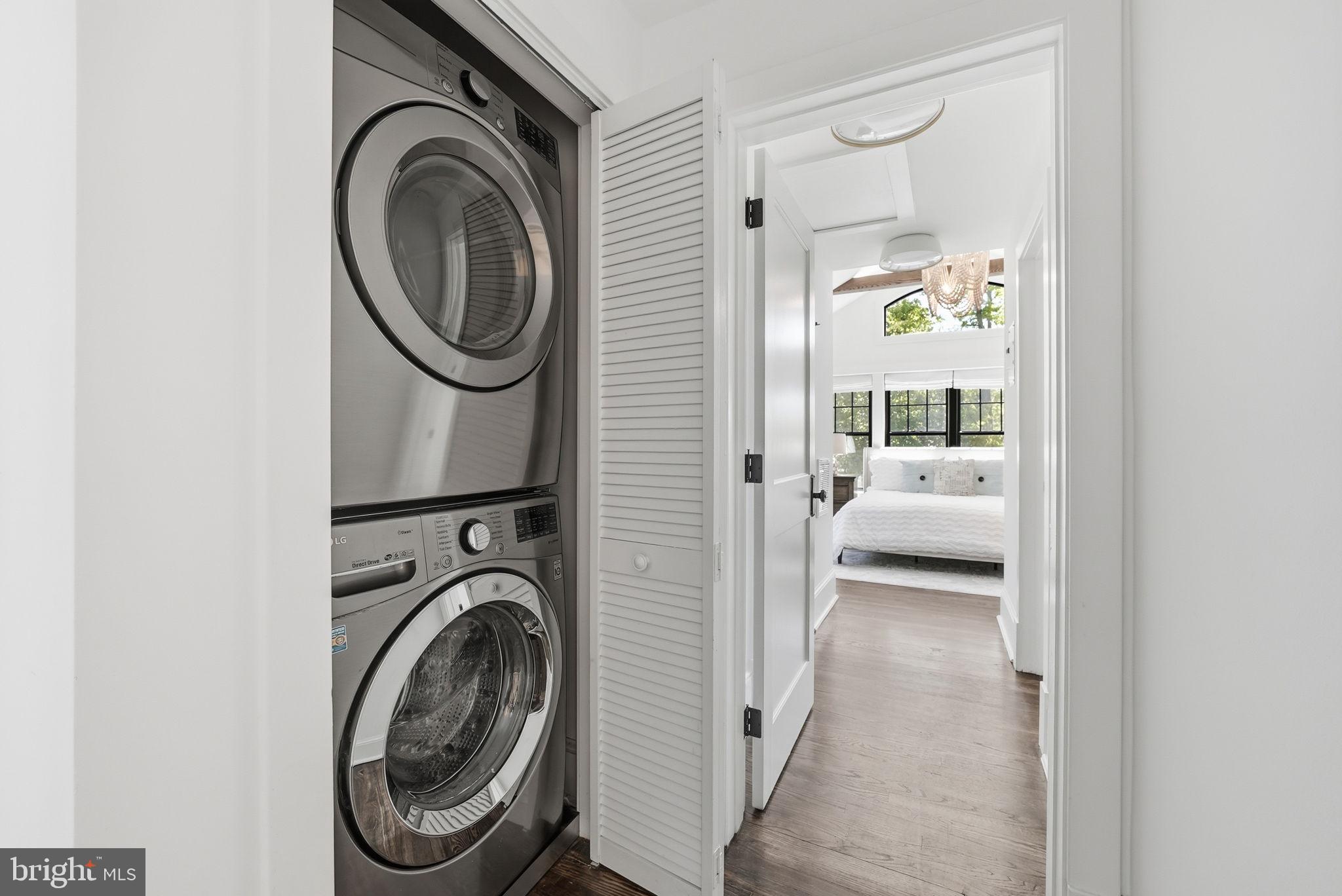 WAYCROFT - WOODLAWN - Residential