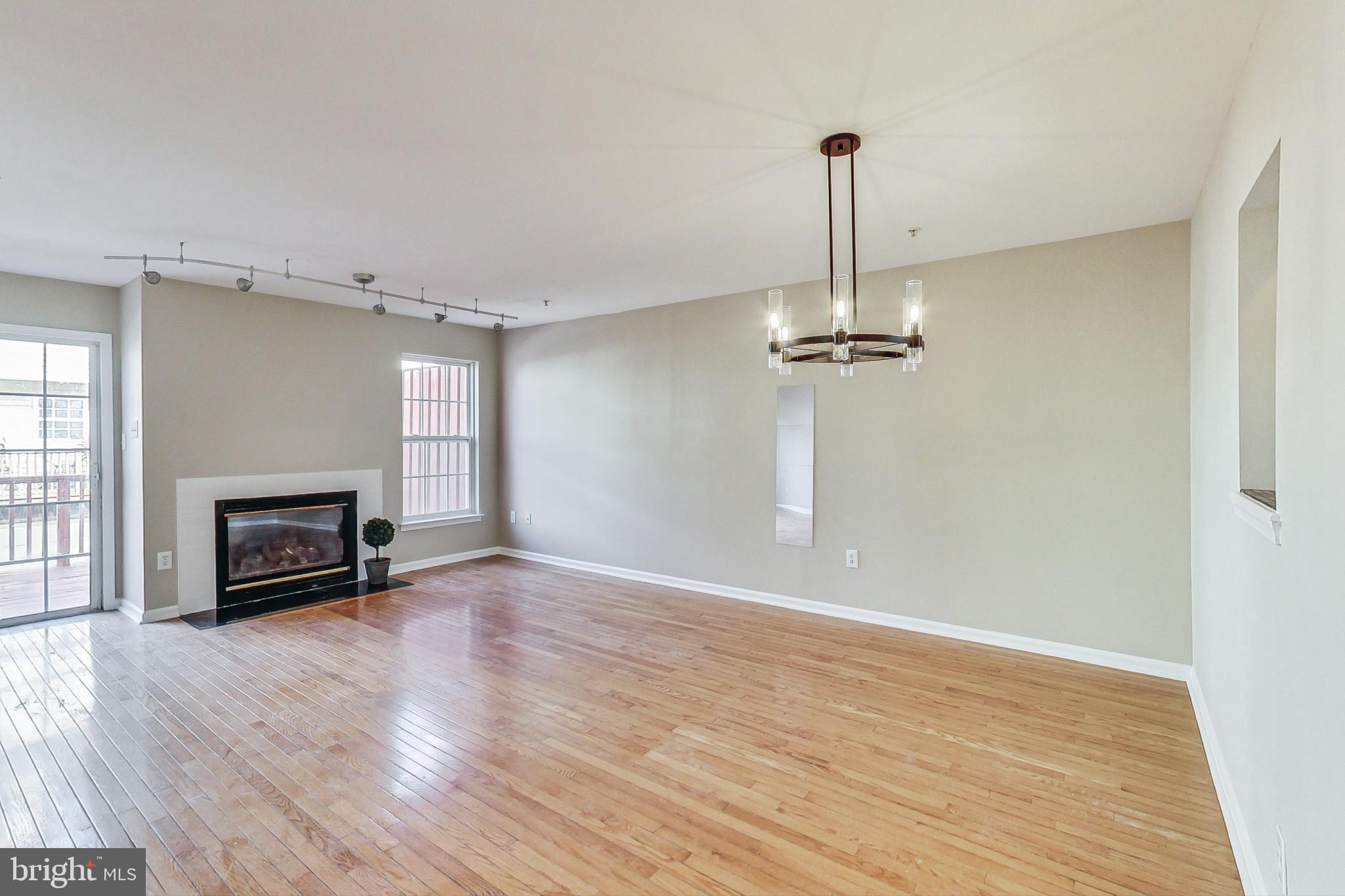 VILLAGES OF WINTERSET - Residential Lease