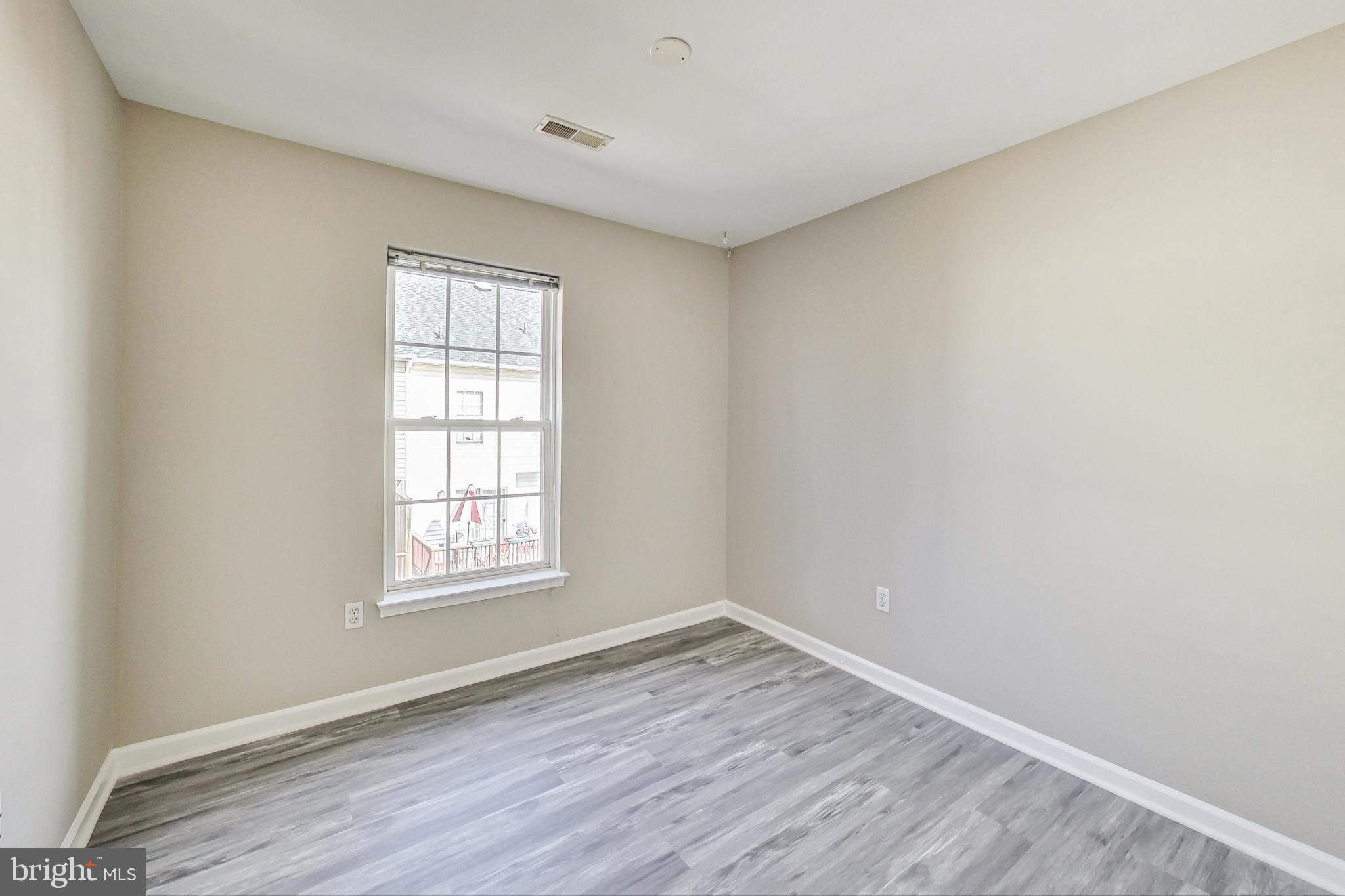 VILLAGES OF WINTERSET - Residential Lease