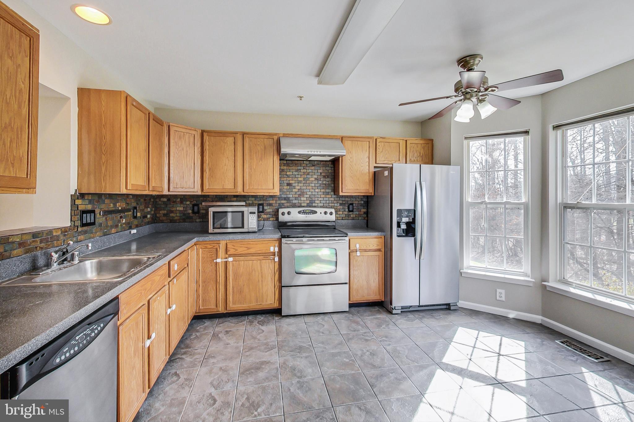 VILLAGES OF WINTERSET - Residential Lease