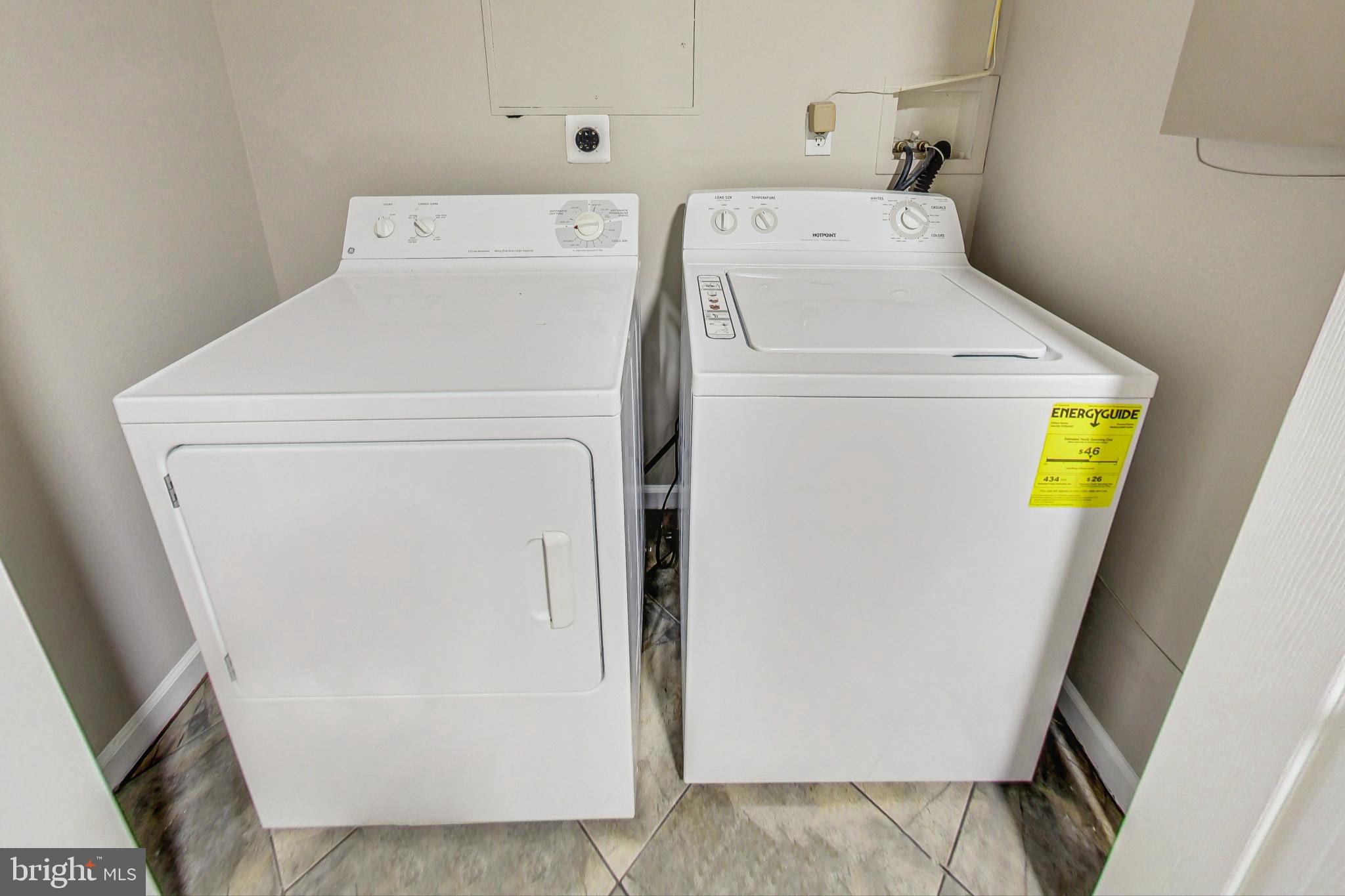 VILLAGES OF WINTERSET - Residential Lease