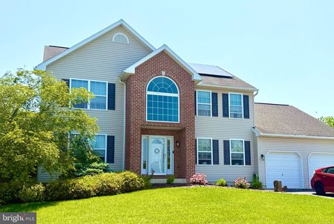 509 W REESER STREET LEESPORT PA 19533