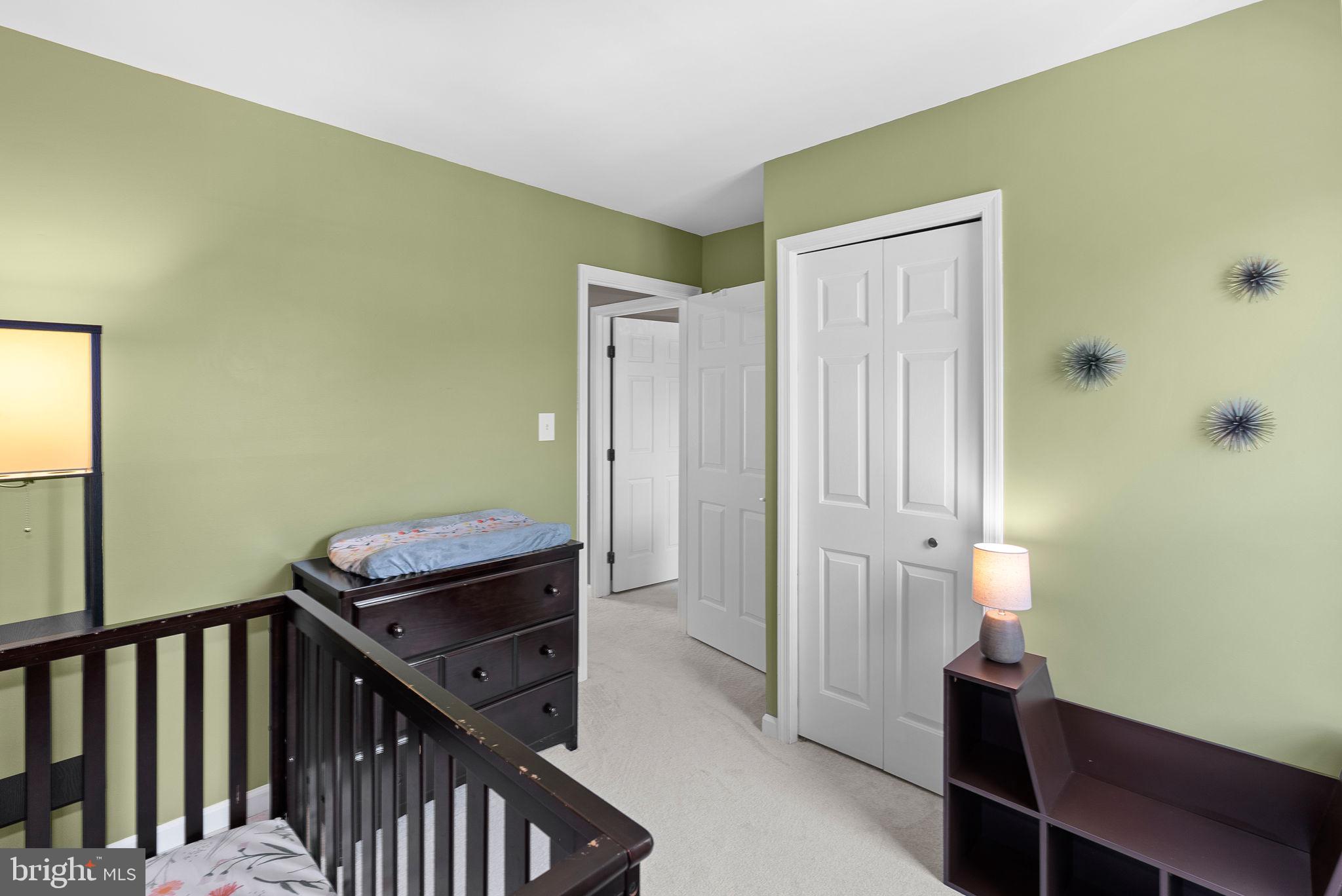 POTOMAC LAKES - Residential