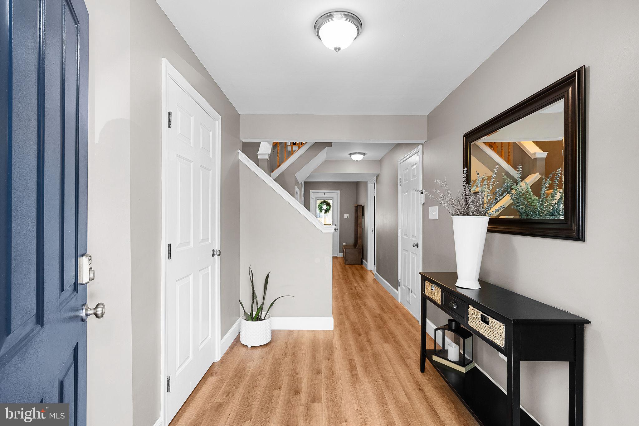 POTOMAC LAKES - Residential