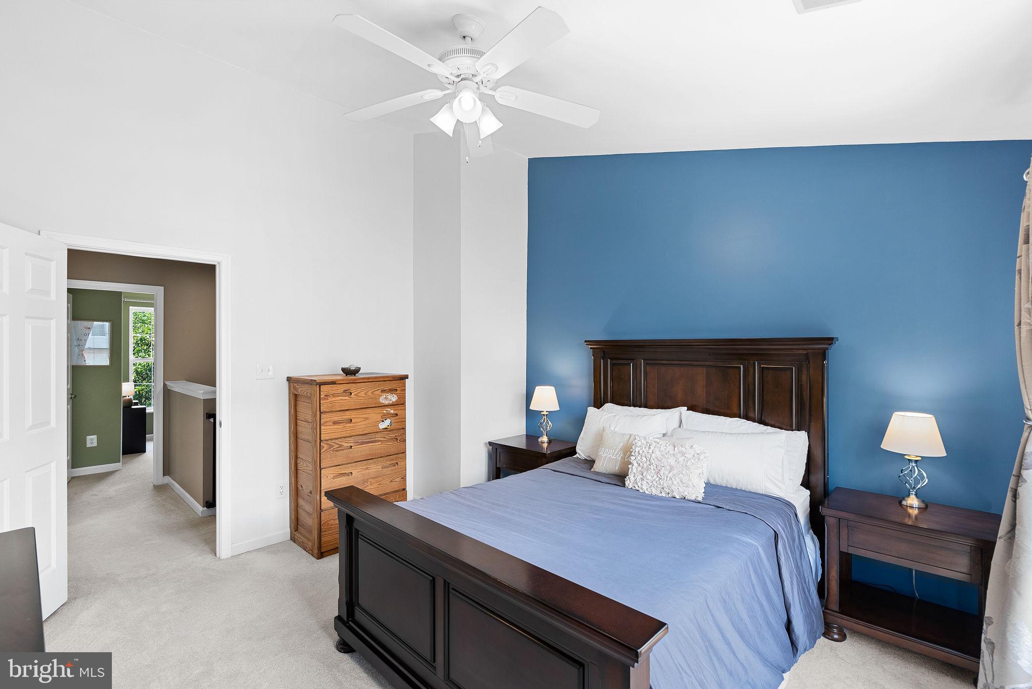 POTOMAC LAKES - Residential