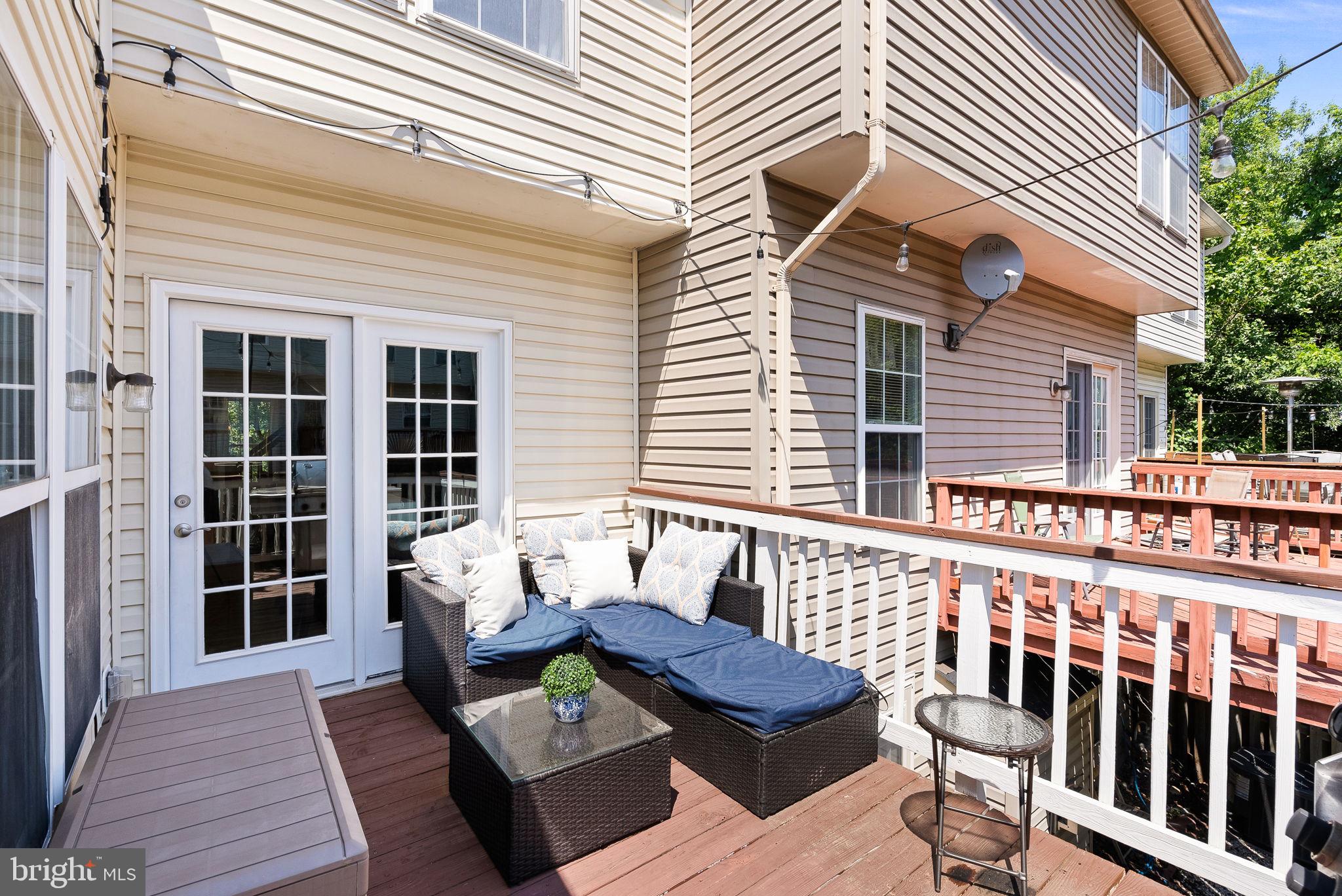 POTOMAC LAKES - Residential