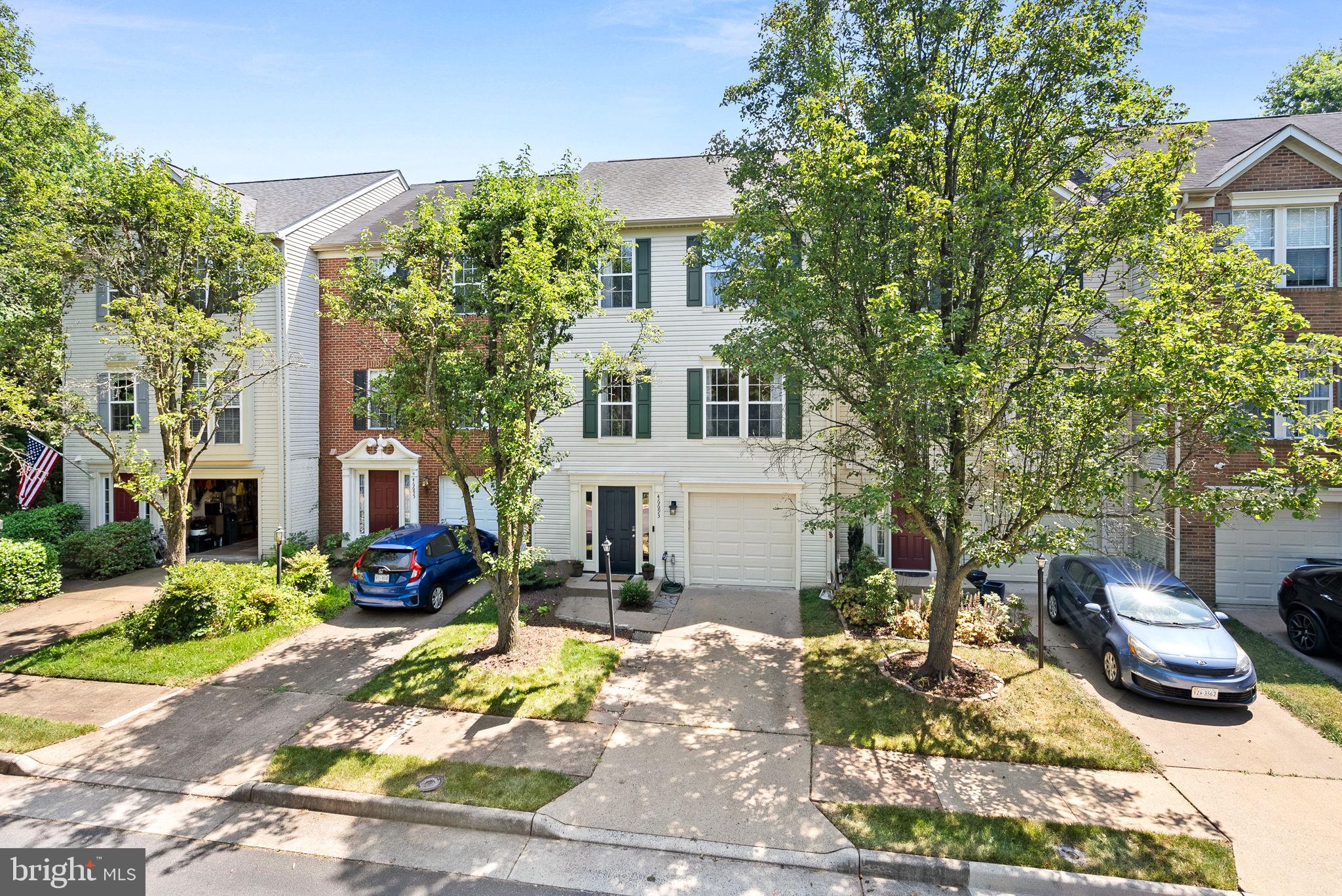 POTOMAC LAKES - Residential