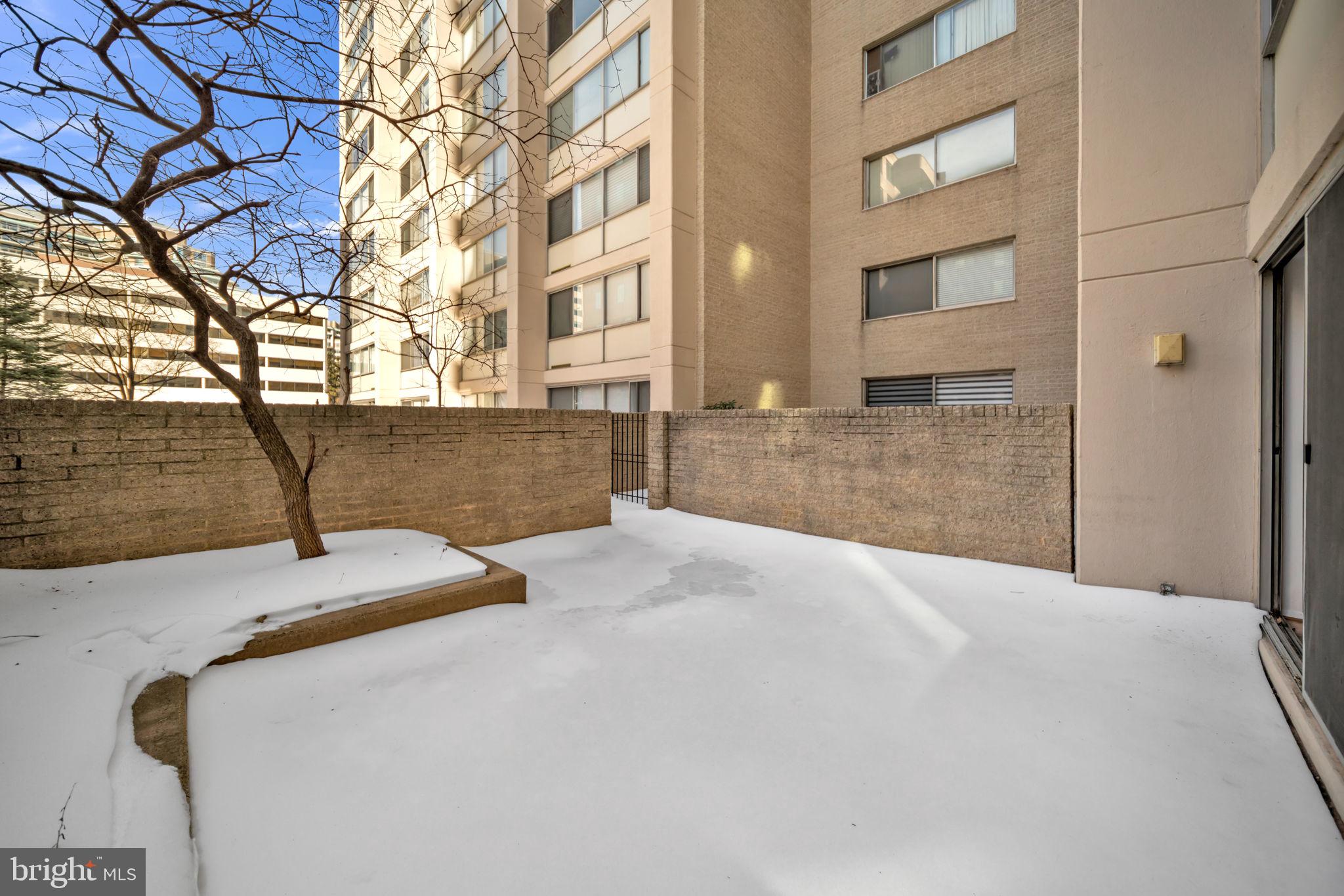 WILLOUGHBY OF CHEVY CHASE - Residential