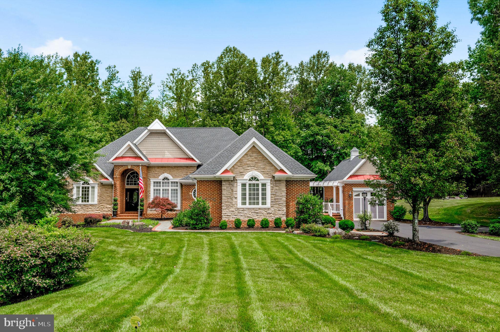 5200 TRUNNION TRAIL