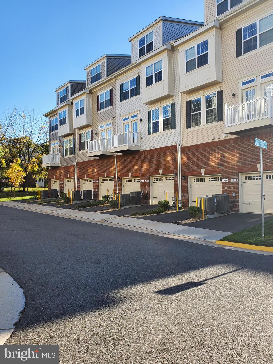 DANE RIDGE CONDO - Residential Lease