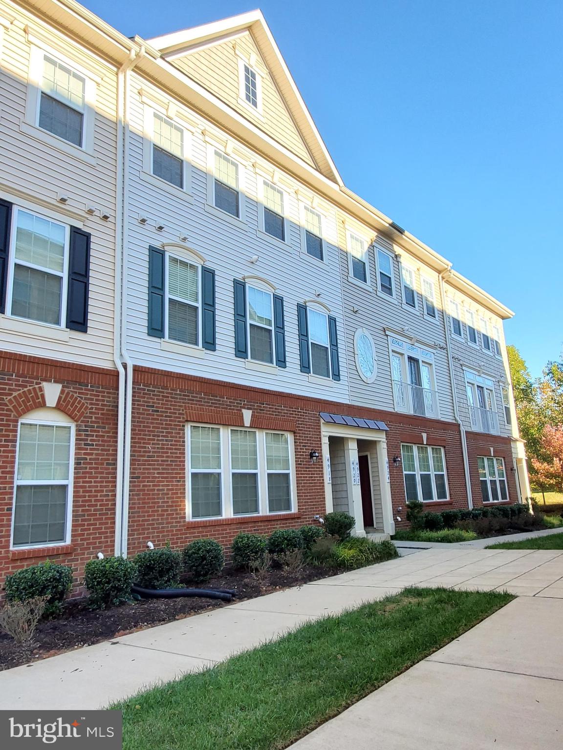 DANE RIDGE CONDO - Residential Lease