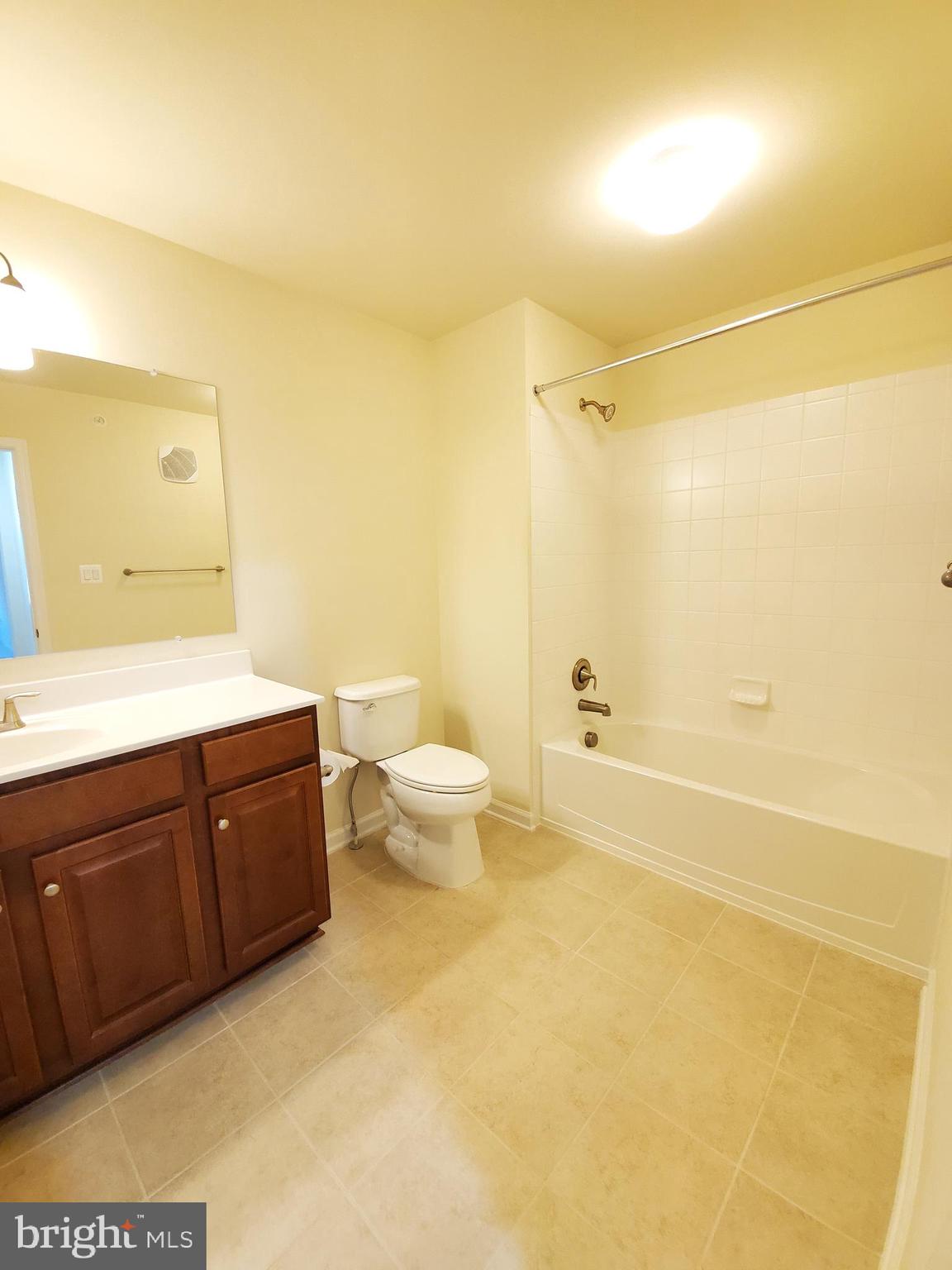 DANE RIDGE CONDO - Residential Lease