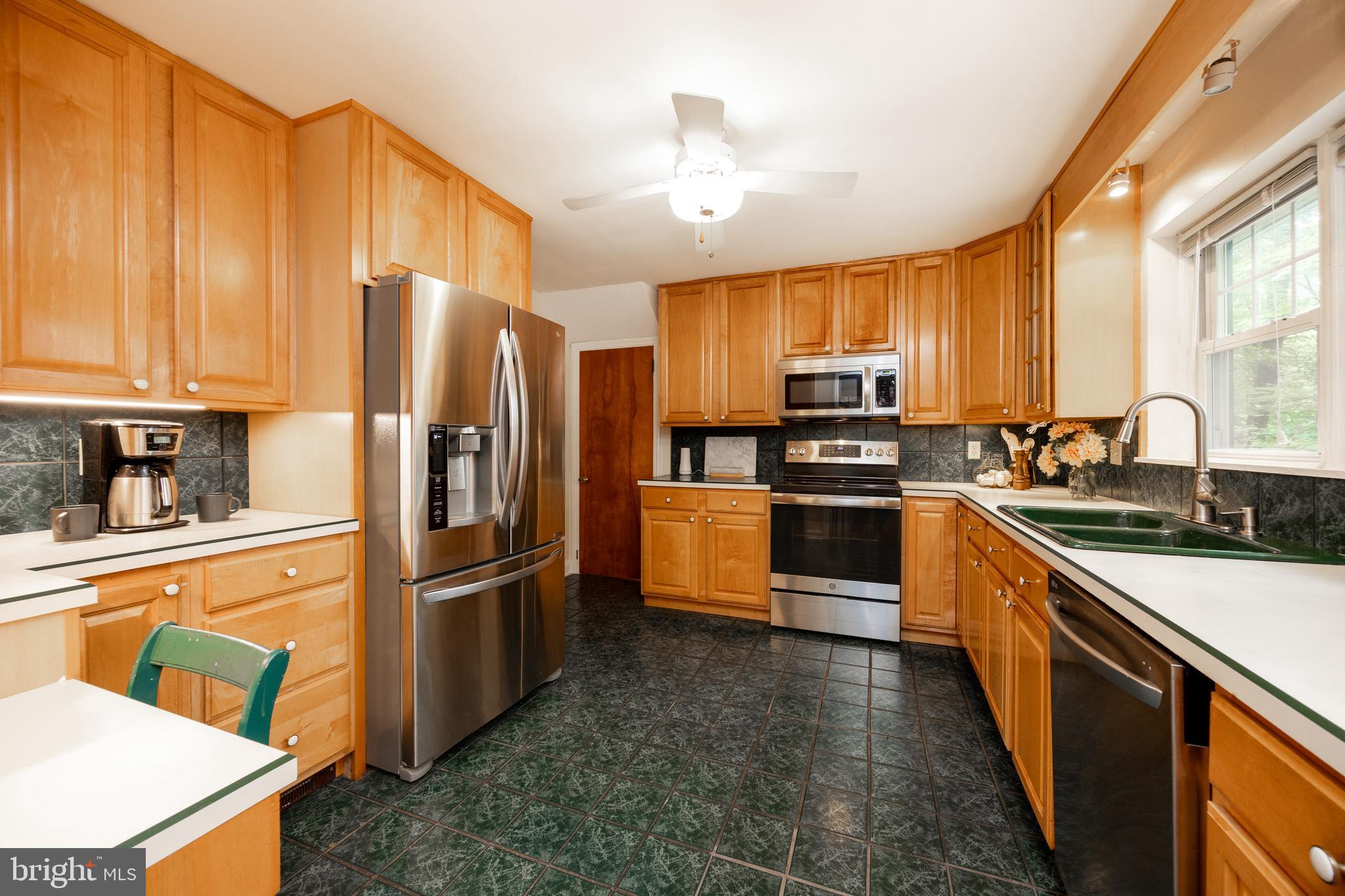 DAYLESFORD ESTATES - Residential