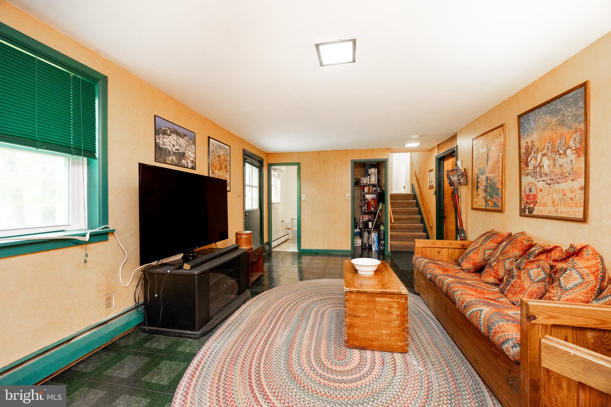 DAYLESFORD ESTATES - Residential