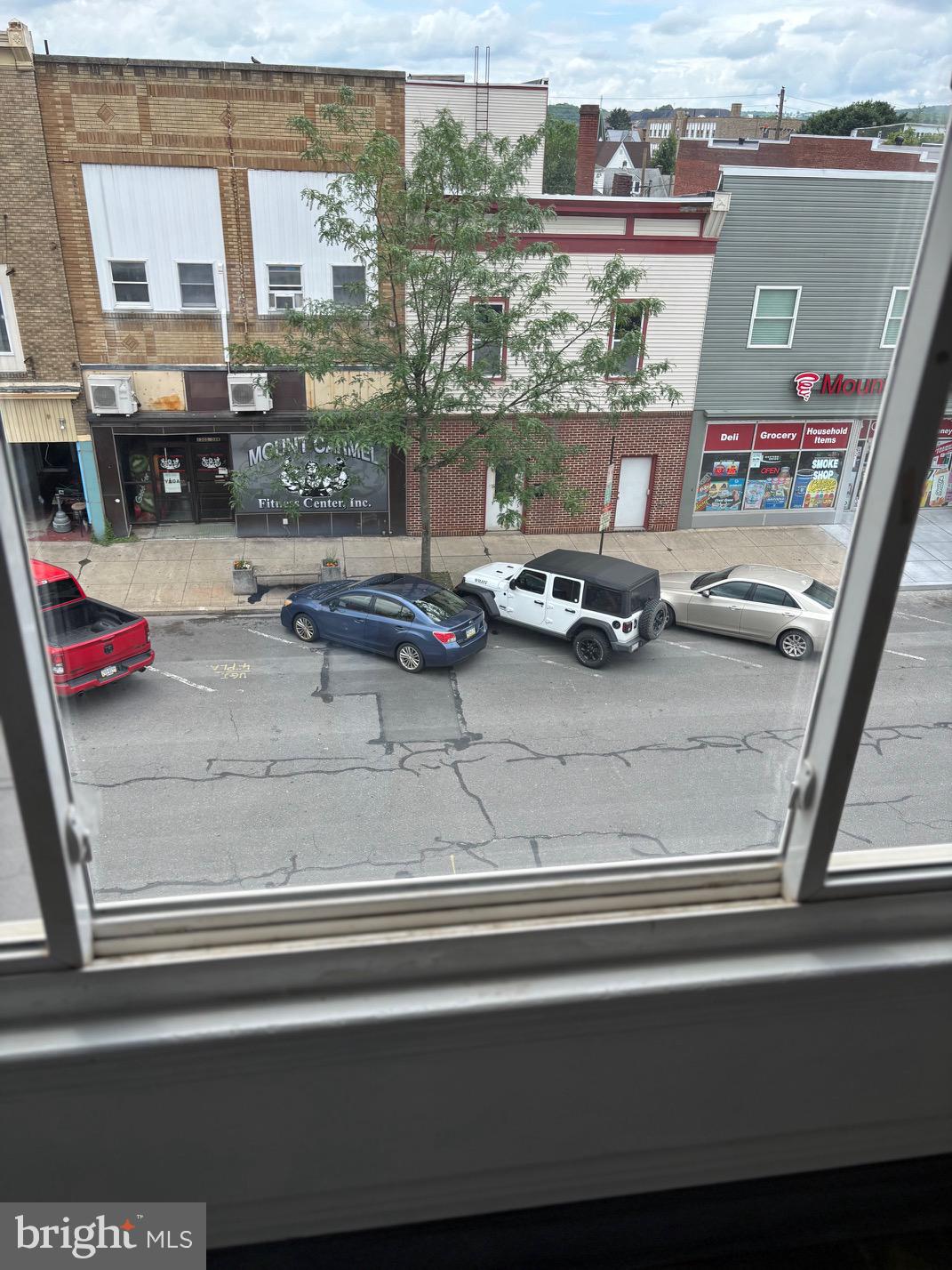 129 - 131 S OAK STREET