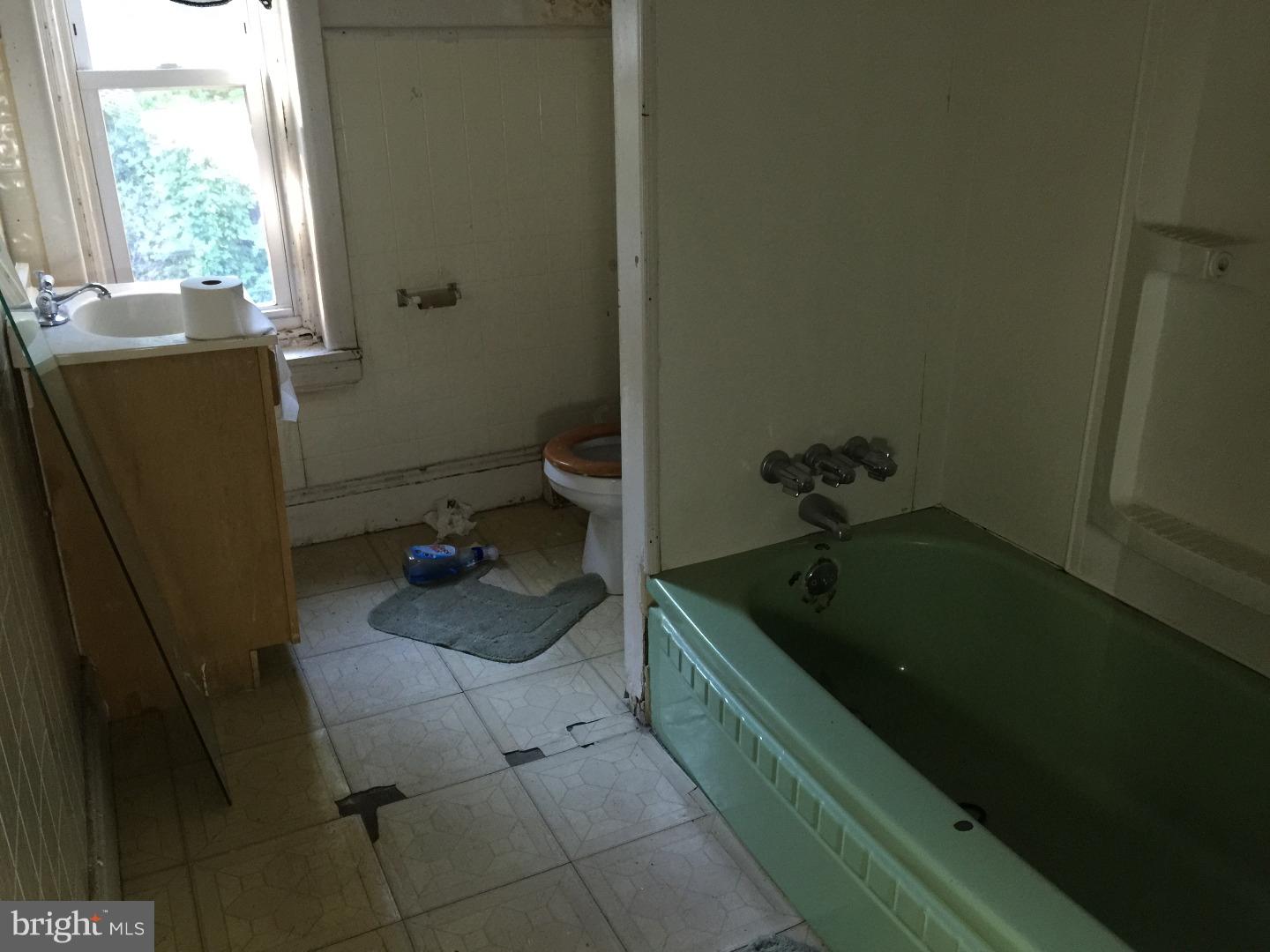 GERMANTOWN - Residential