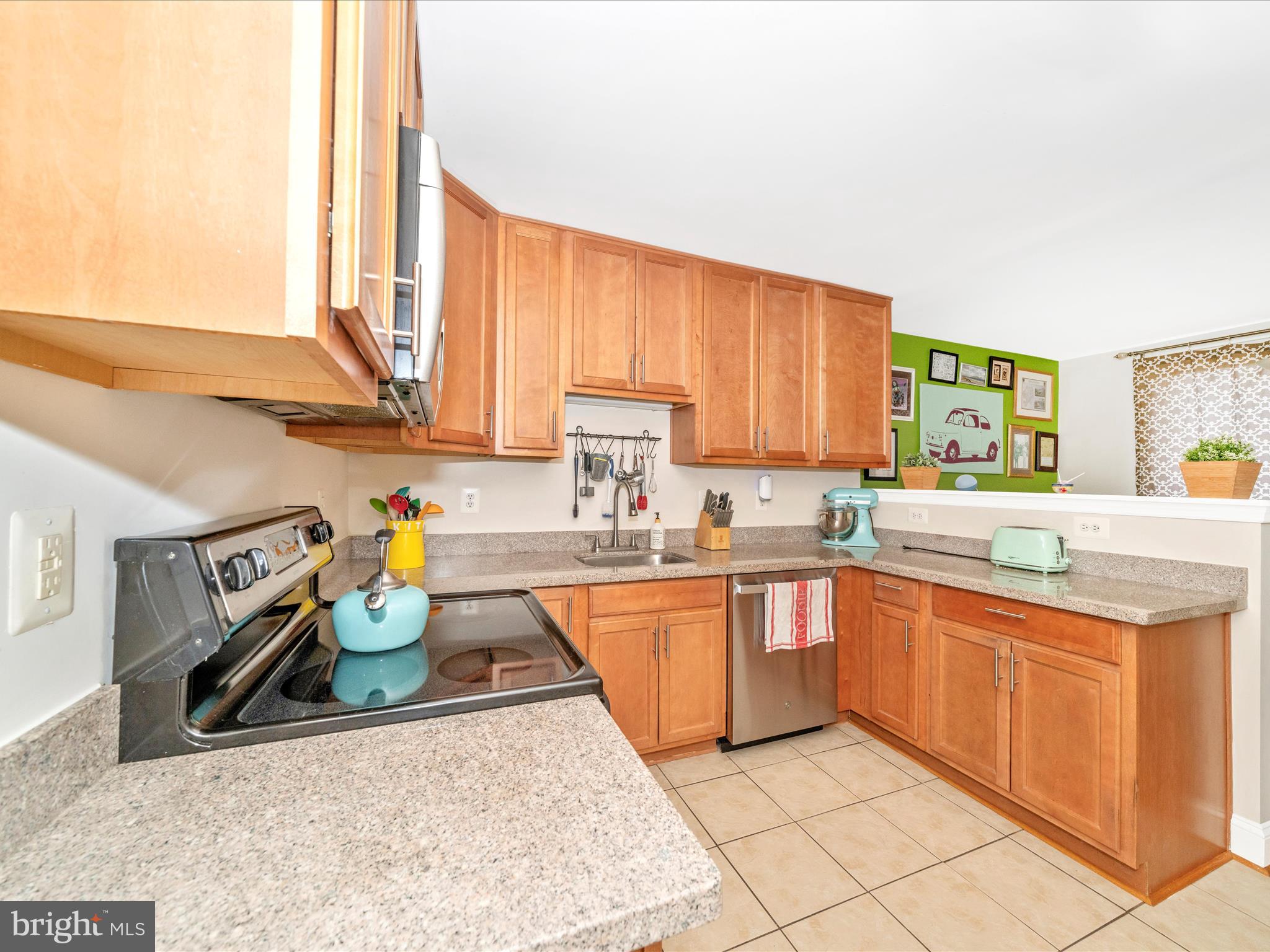 JEFFERSON CHASE - Residential