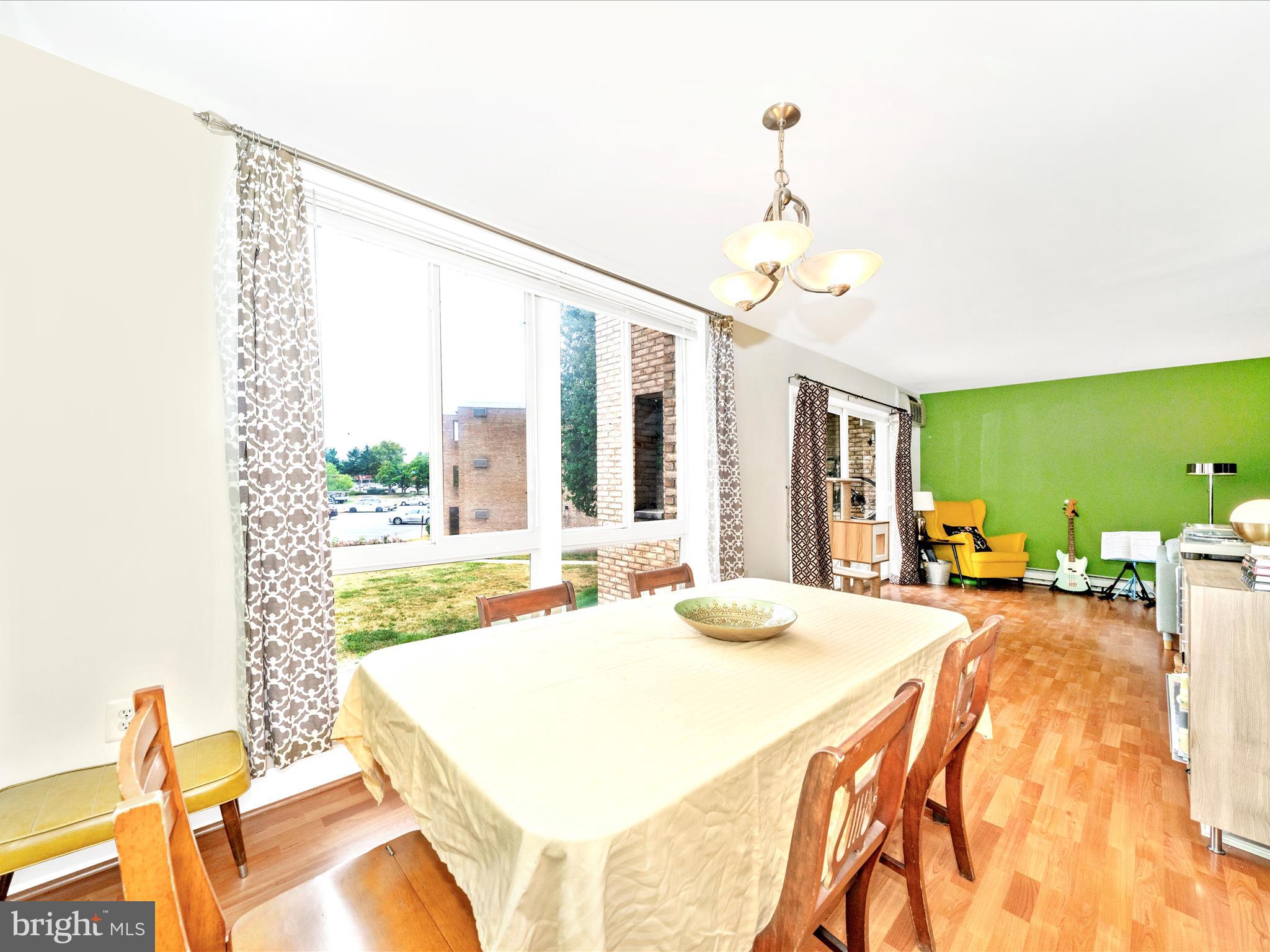 JEFFERSON CHASE - Residential