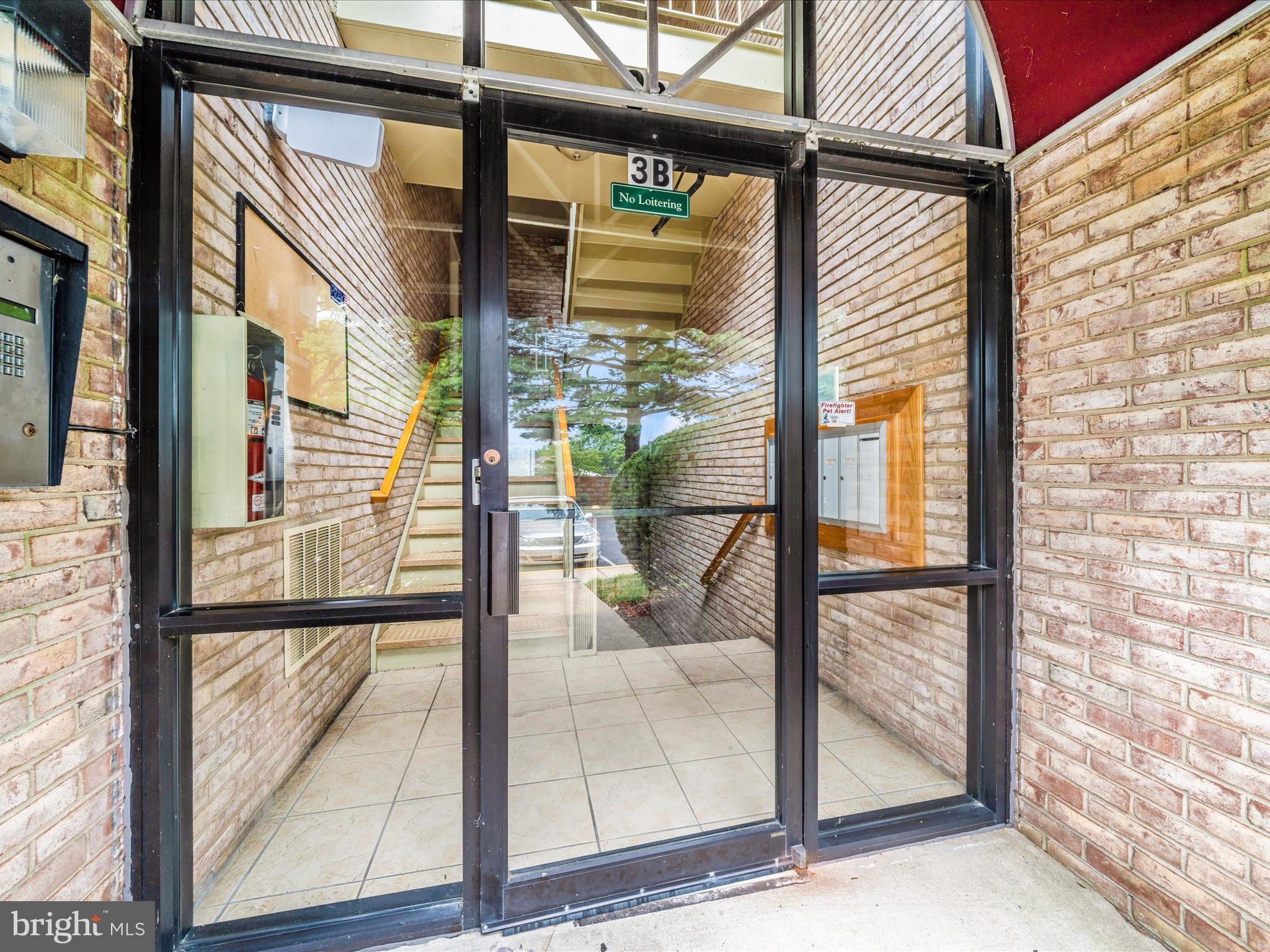 JEFFERSON CHASE - Residential