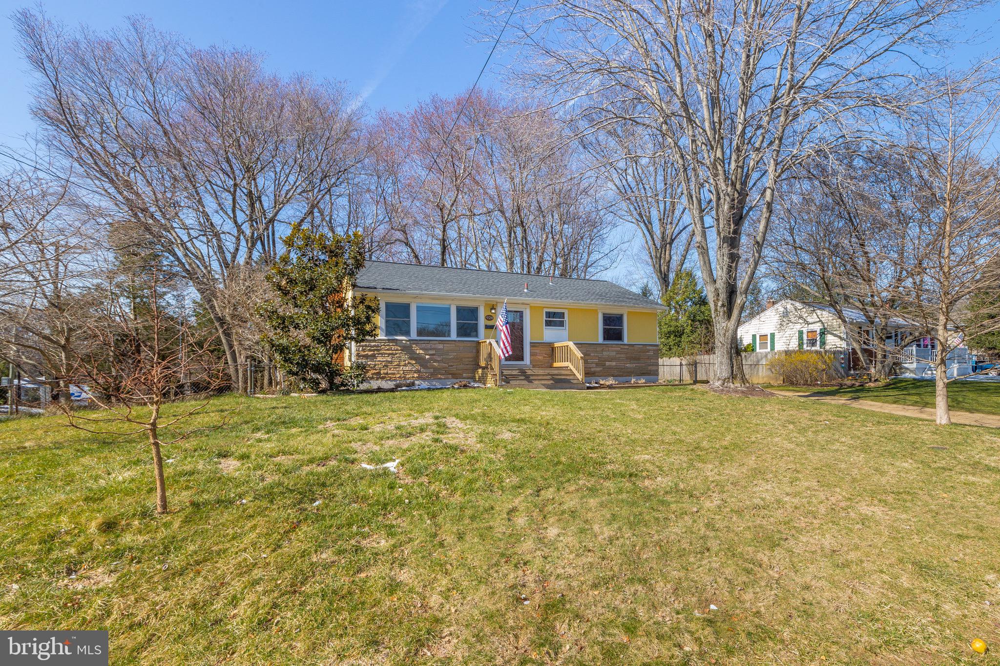 VIENNA WOODS - Residential