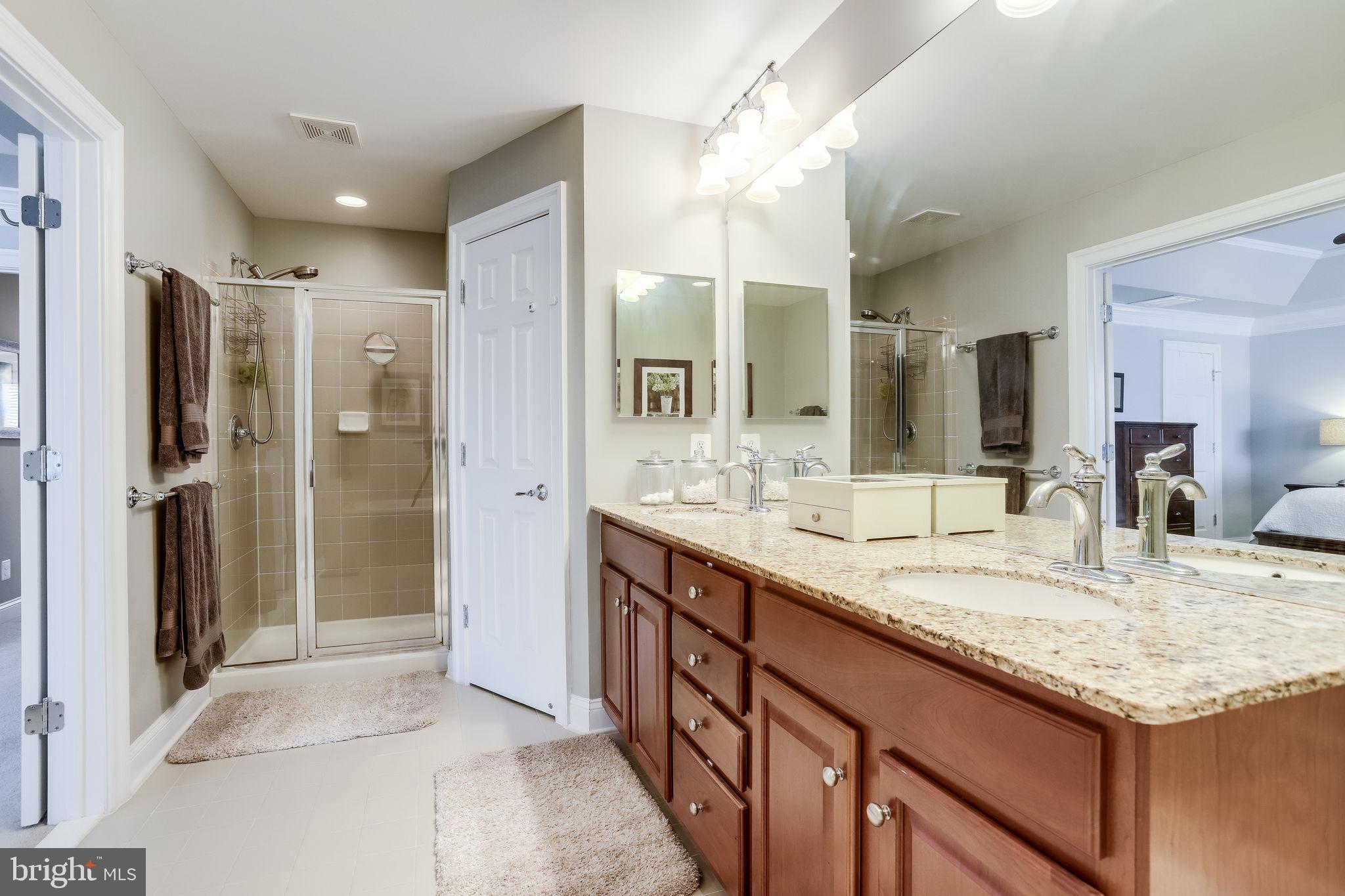 OAKLAWN - Residential