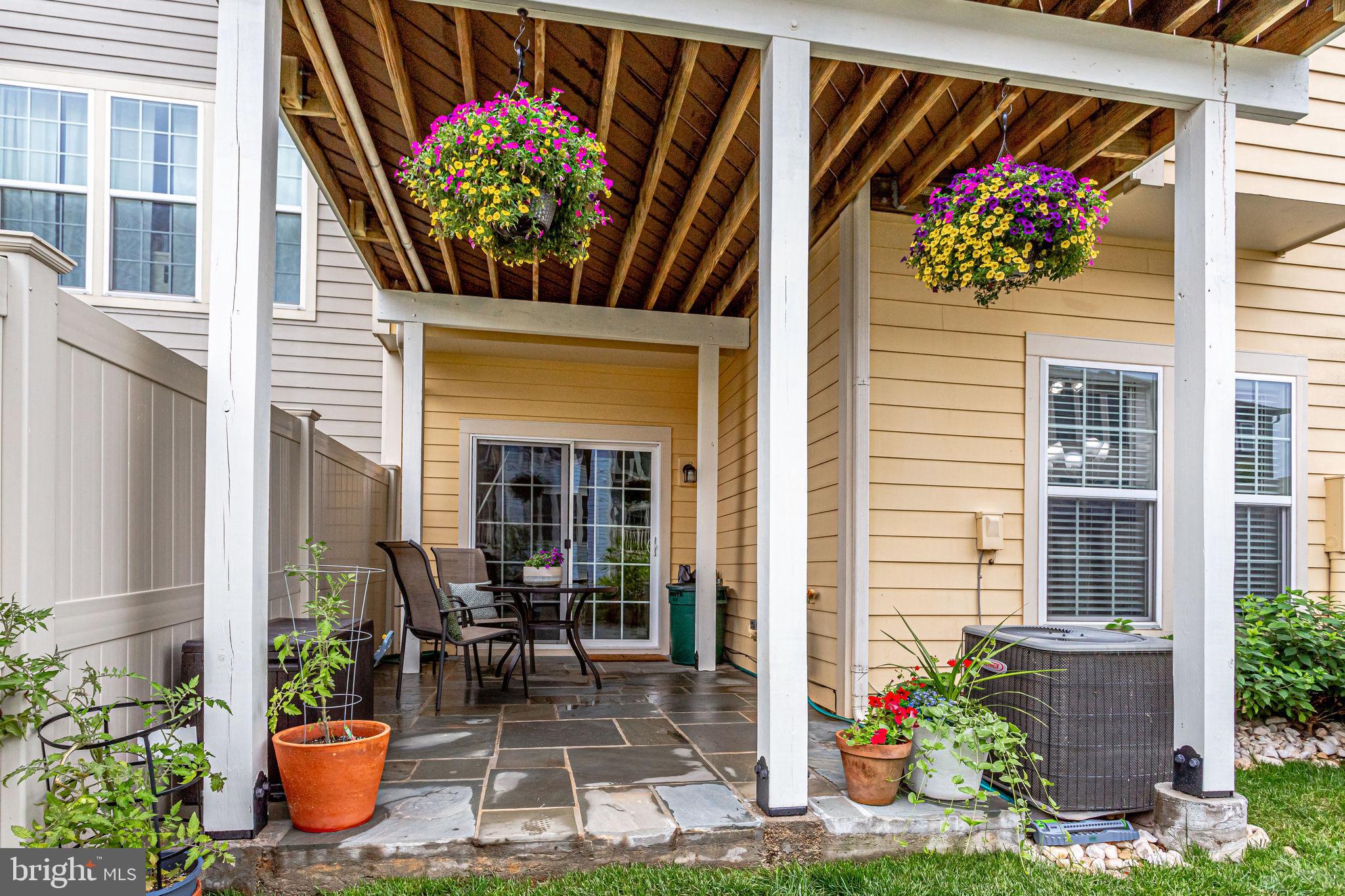 OAKLAWN - Residential