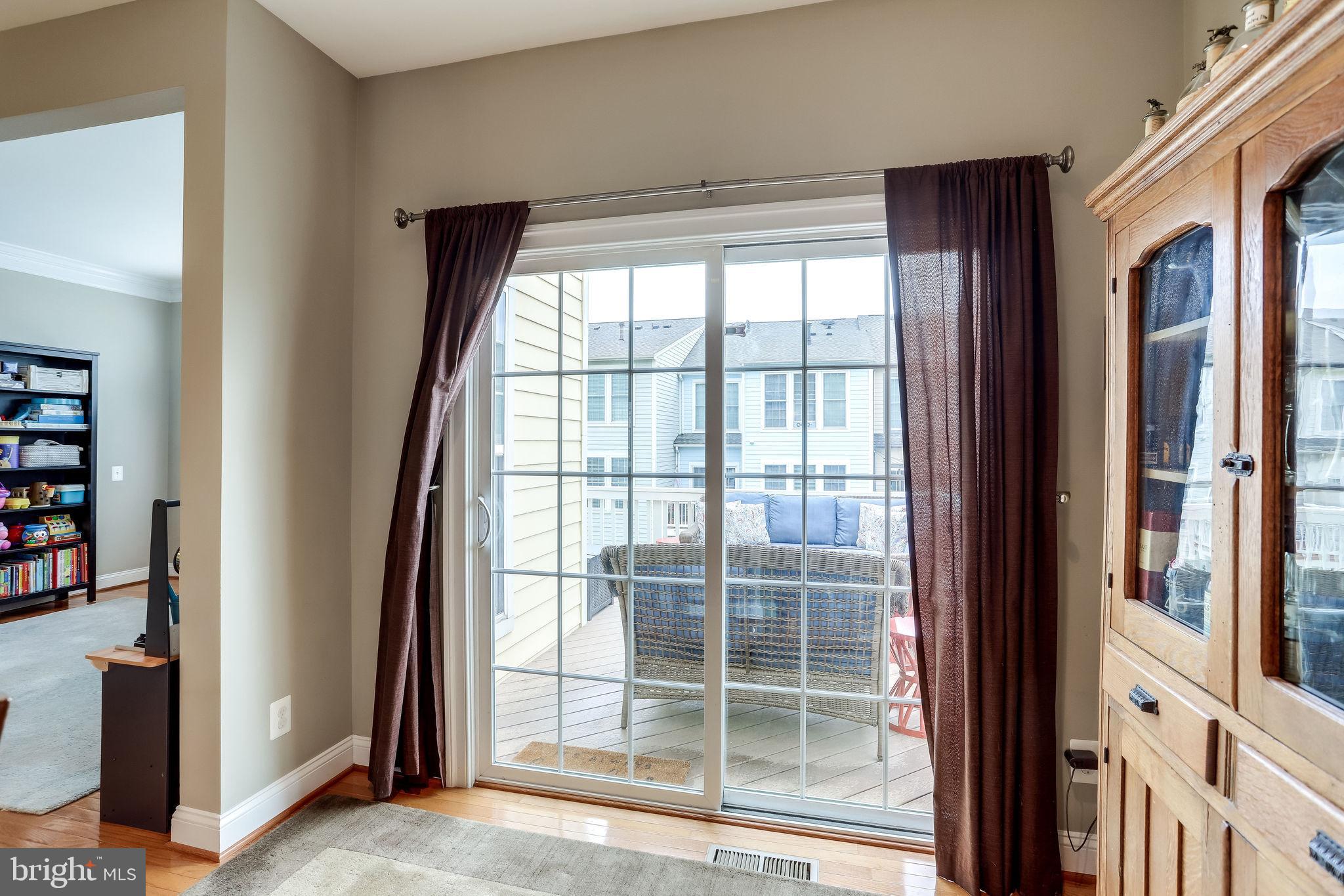 OAKLAWN - Residential