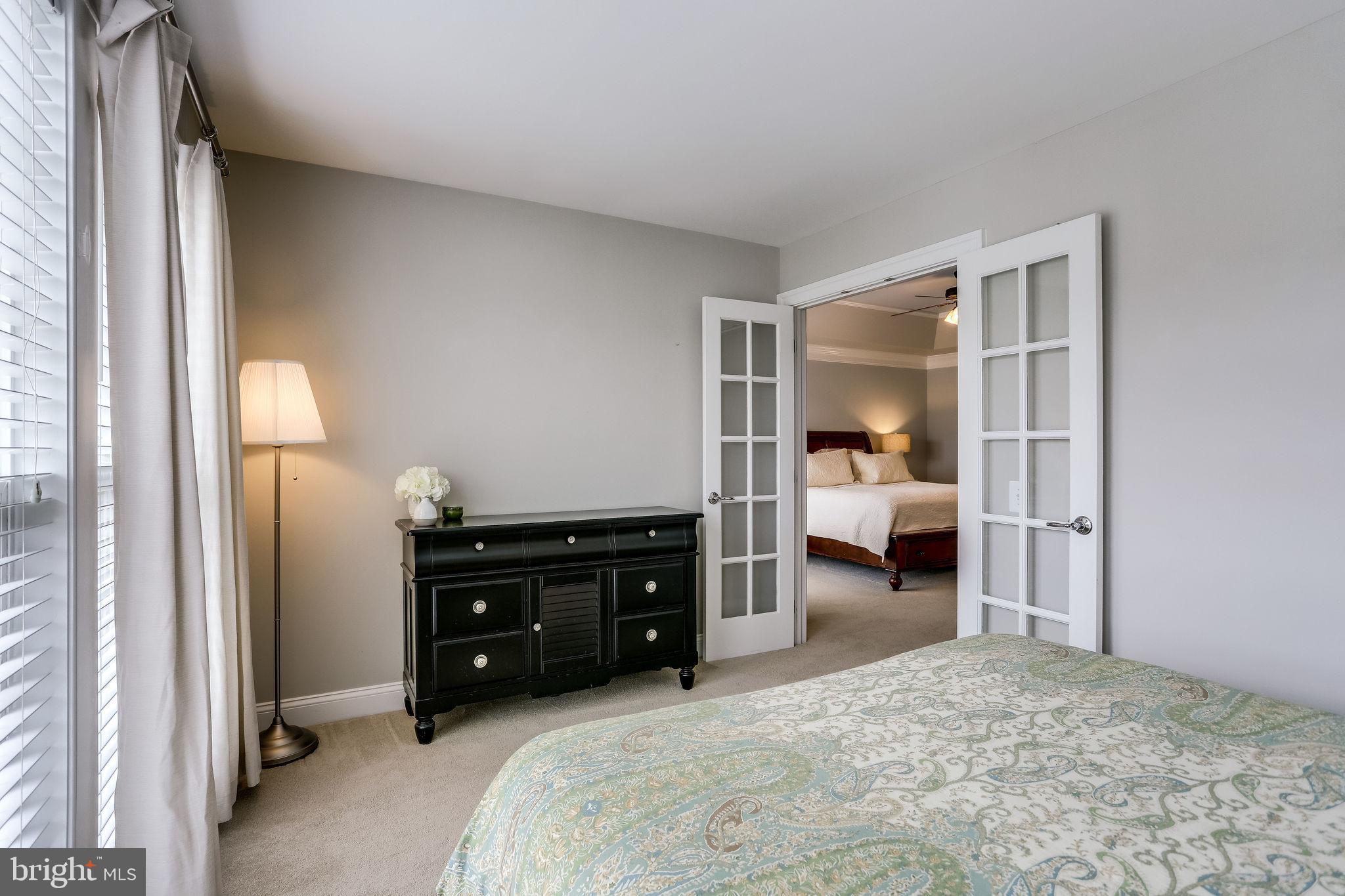 OAKLAWN - Residential