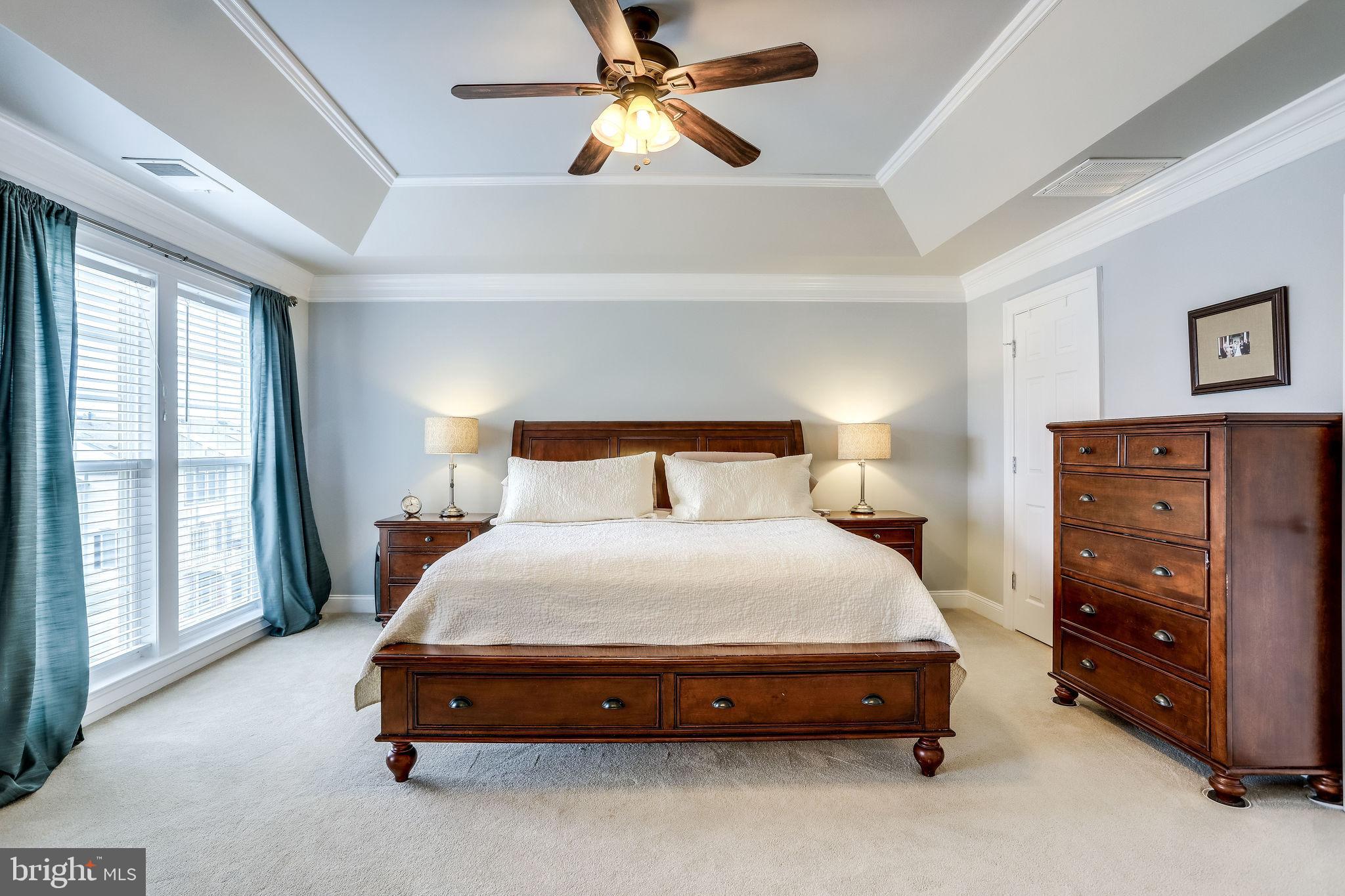 OAKLAWN - Residential