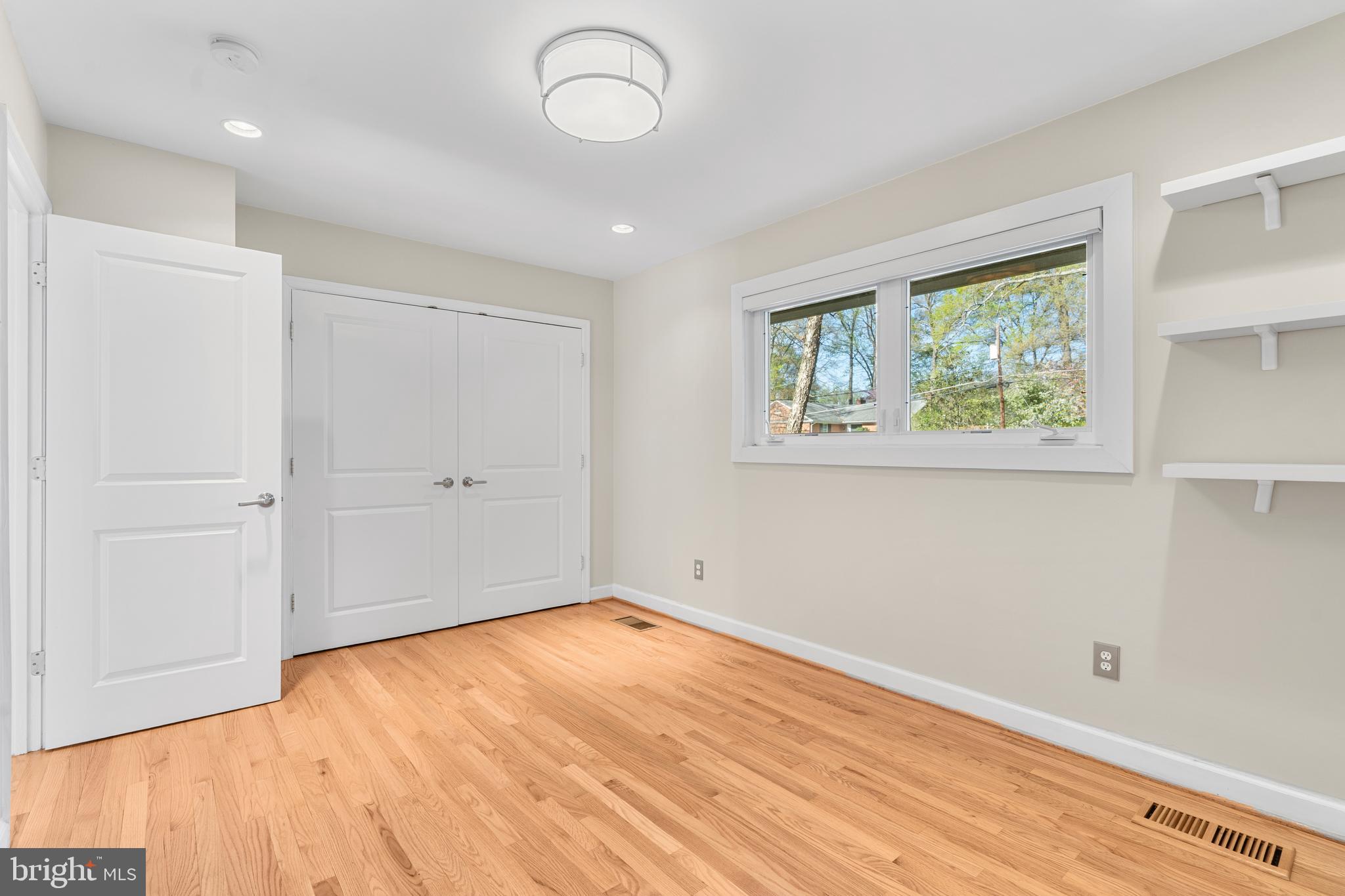 CHESTERBROOK WOODS - Residential