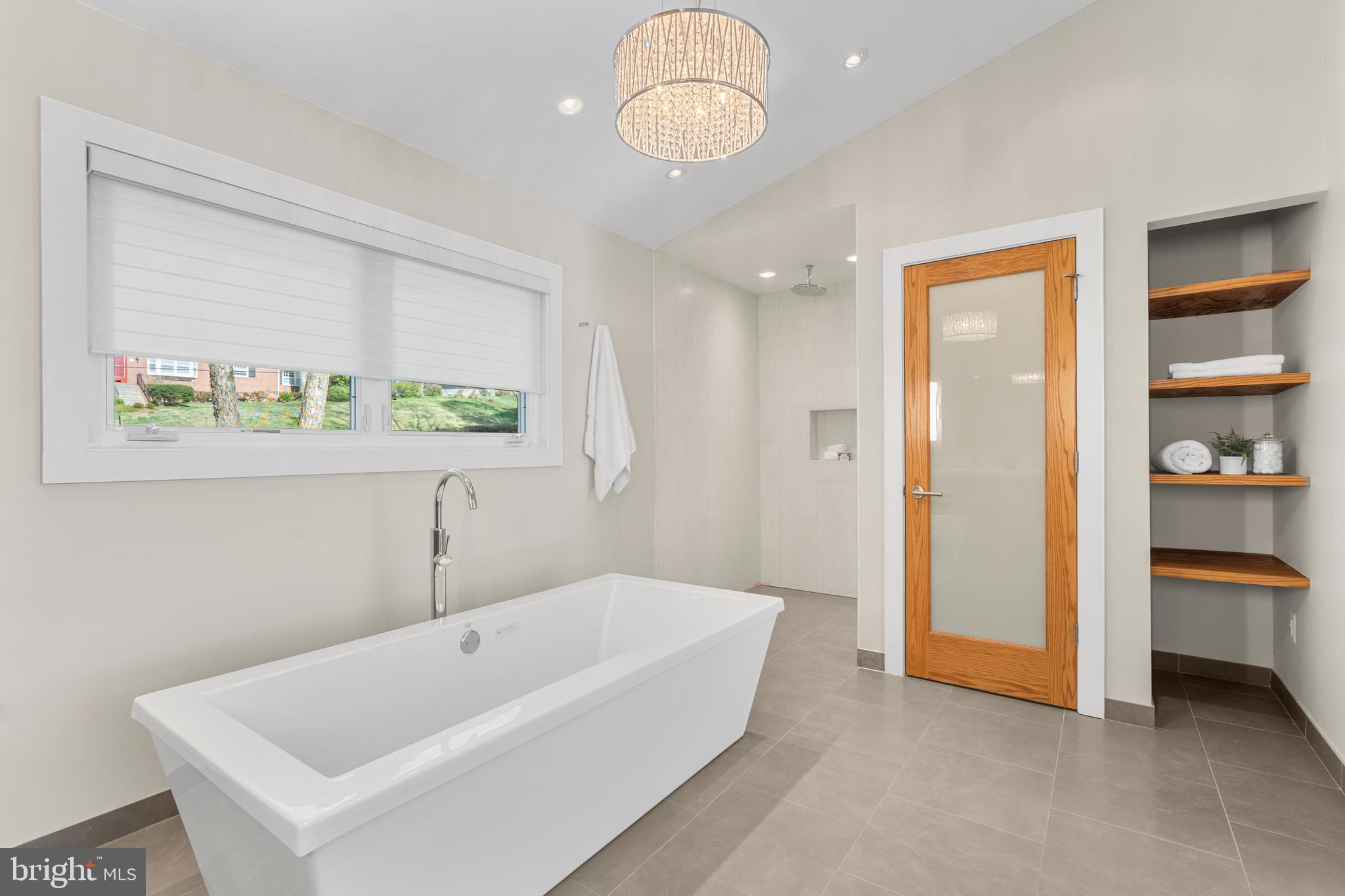 CHESTERBROOK WOODS - Residential