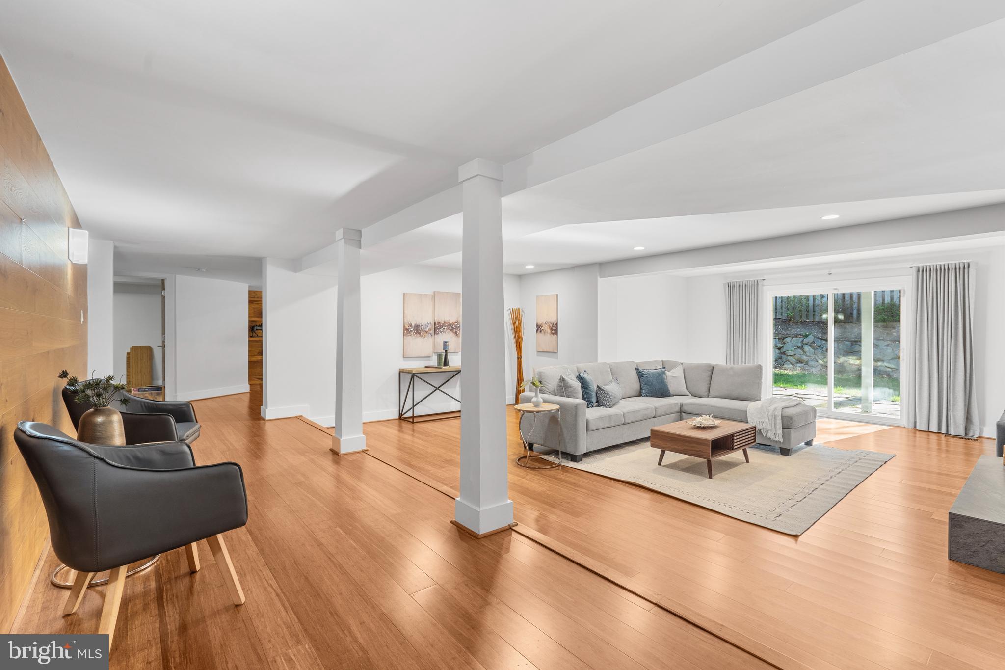 CHESTERBROOK WOODS - Residential