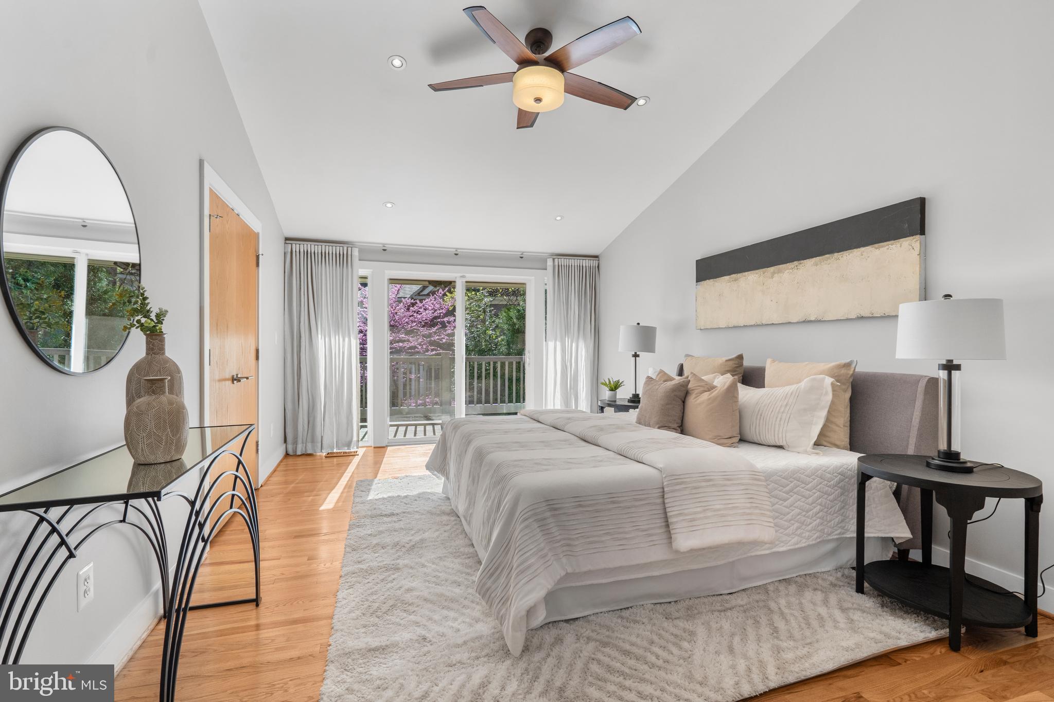 CHESTERBROOK WOODS - Residential