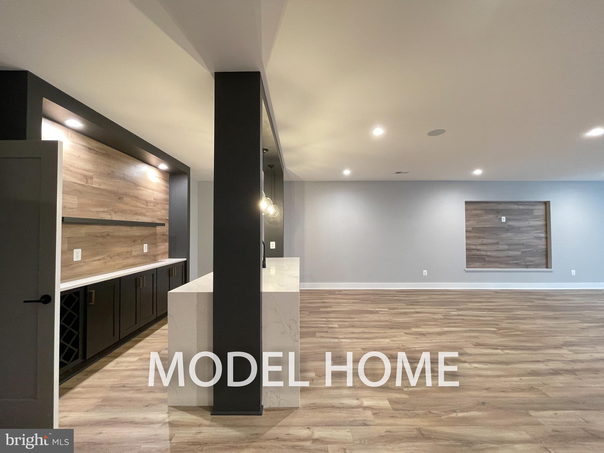 GRASS RIDGE - Residential