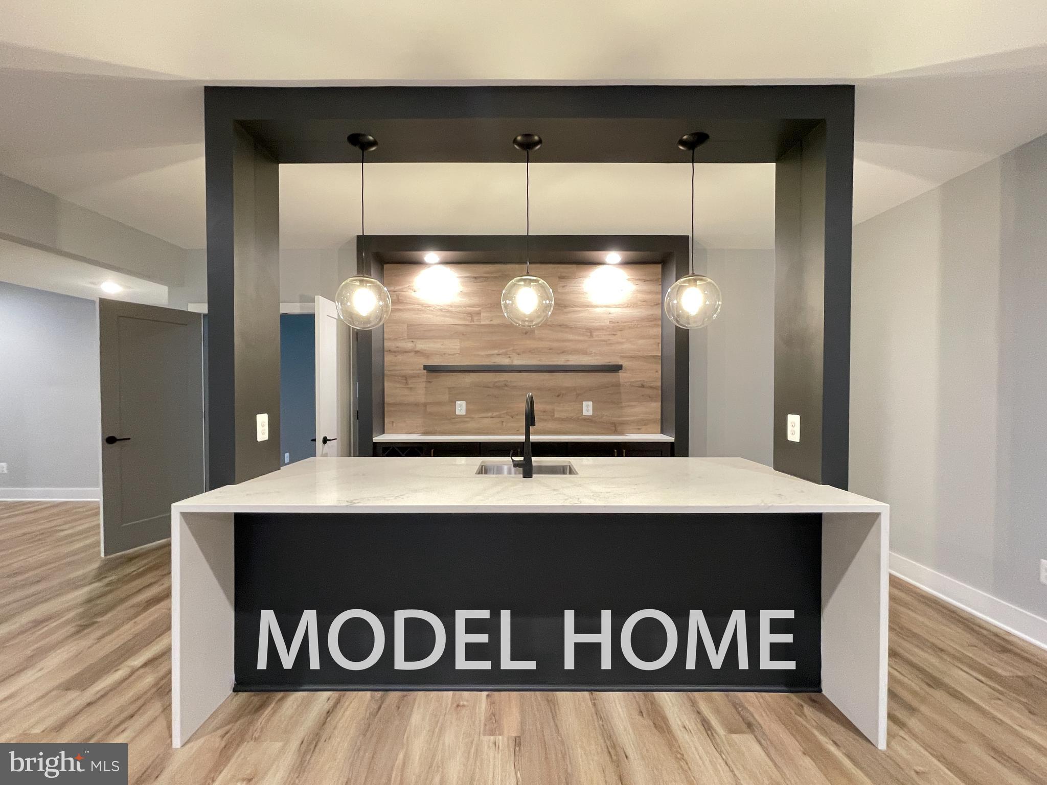 GRASS RIDGE - Residential